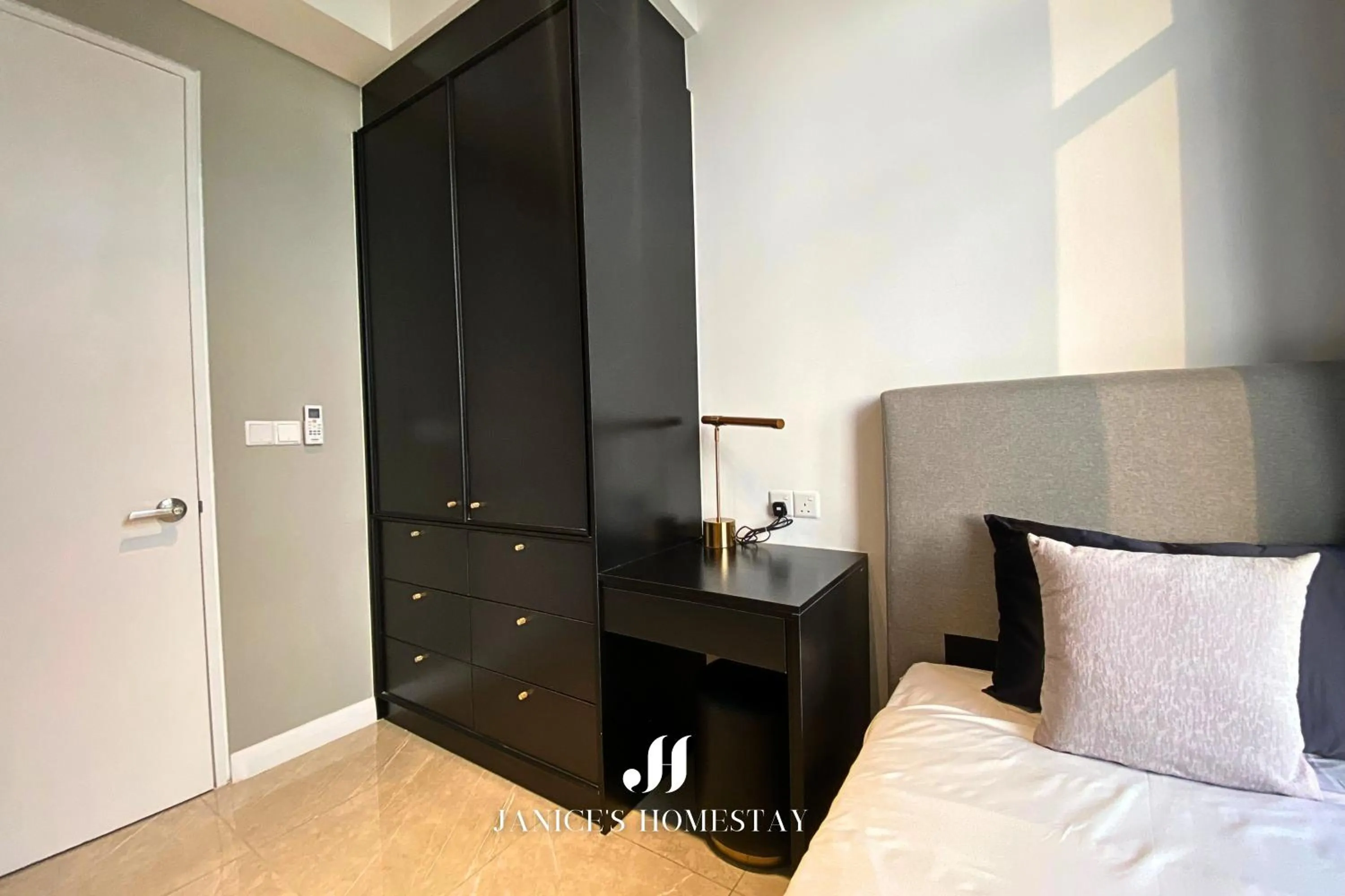 Bed in Axon Residences Bukit Bintang by Janice's Homestay