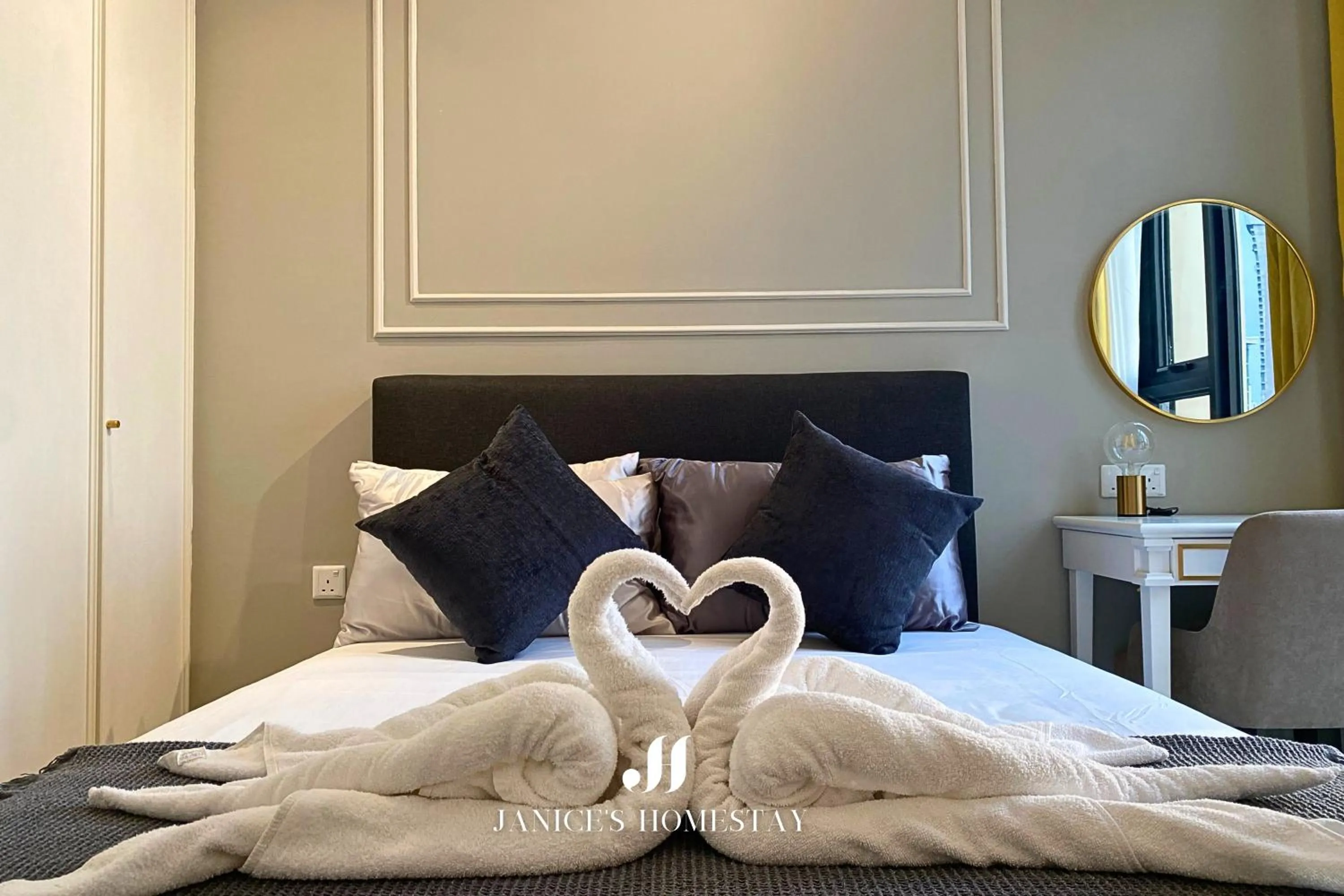 Bedroom, Bed in Axon Residences Bukit Bintang by Janice's Homestay