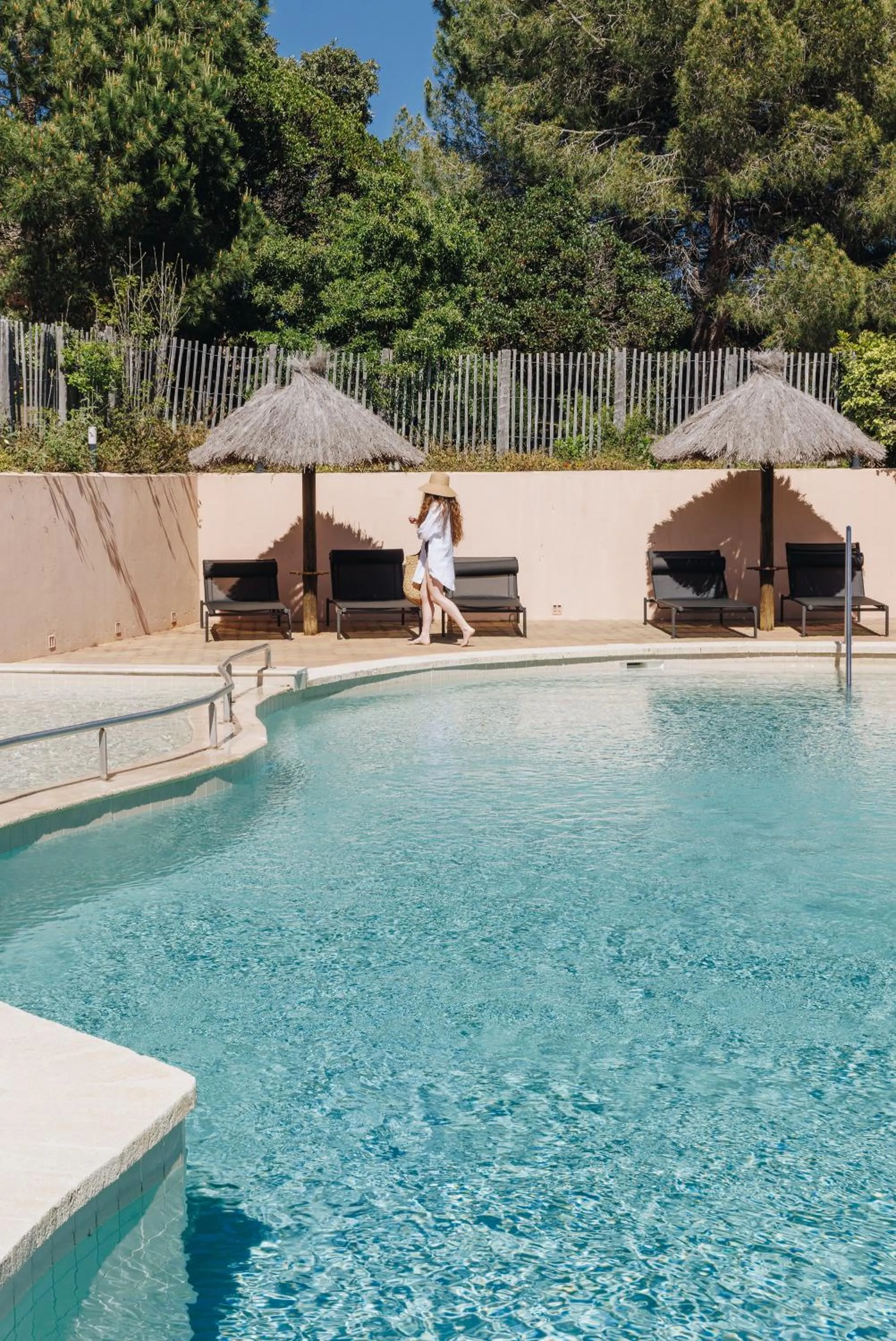 Swimming pool in Résidence le Télémaque