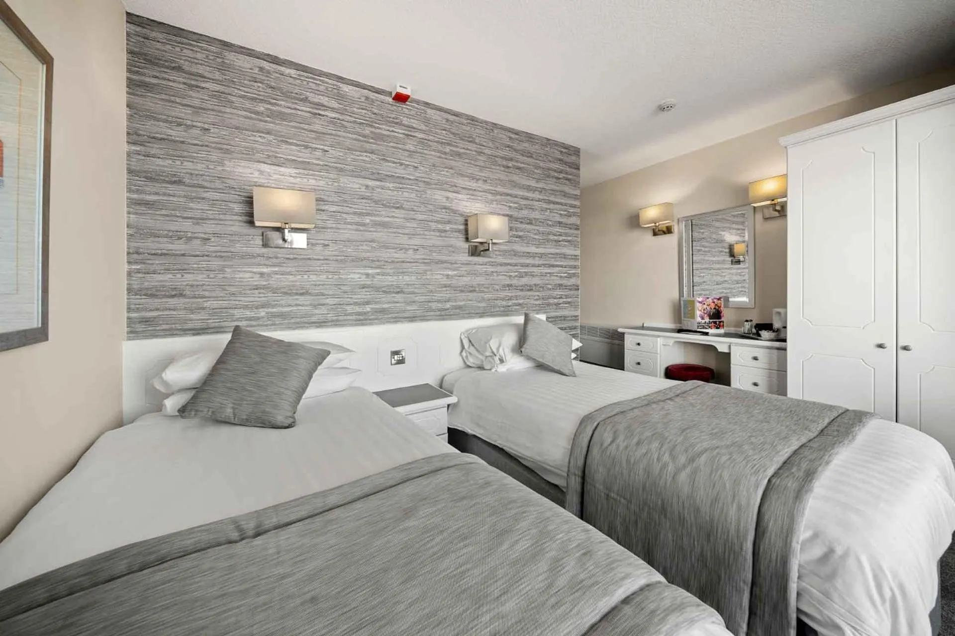 Bedroom, Bed in Viking Hotel - Adults Only