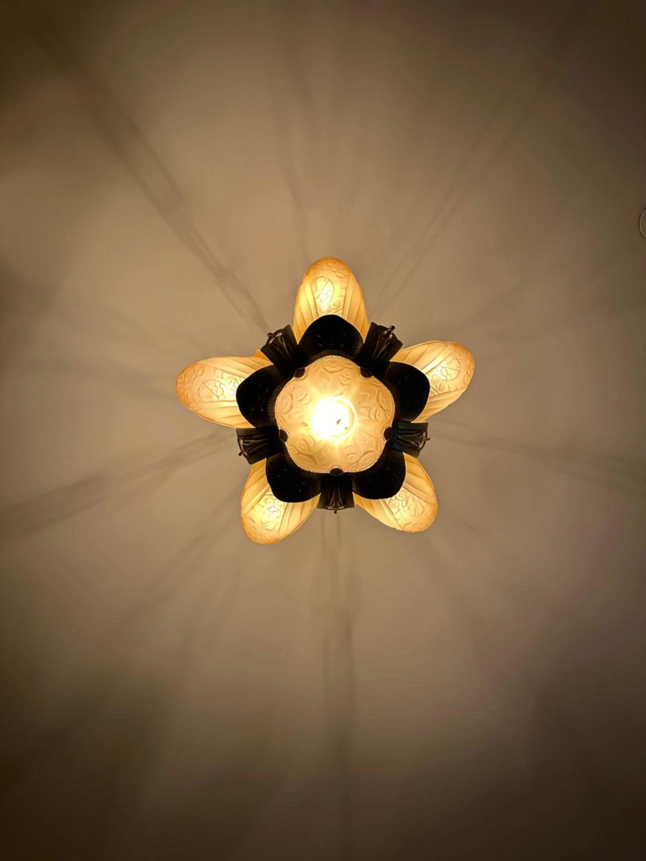 Property building in The Vurpillat