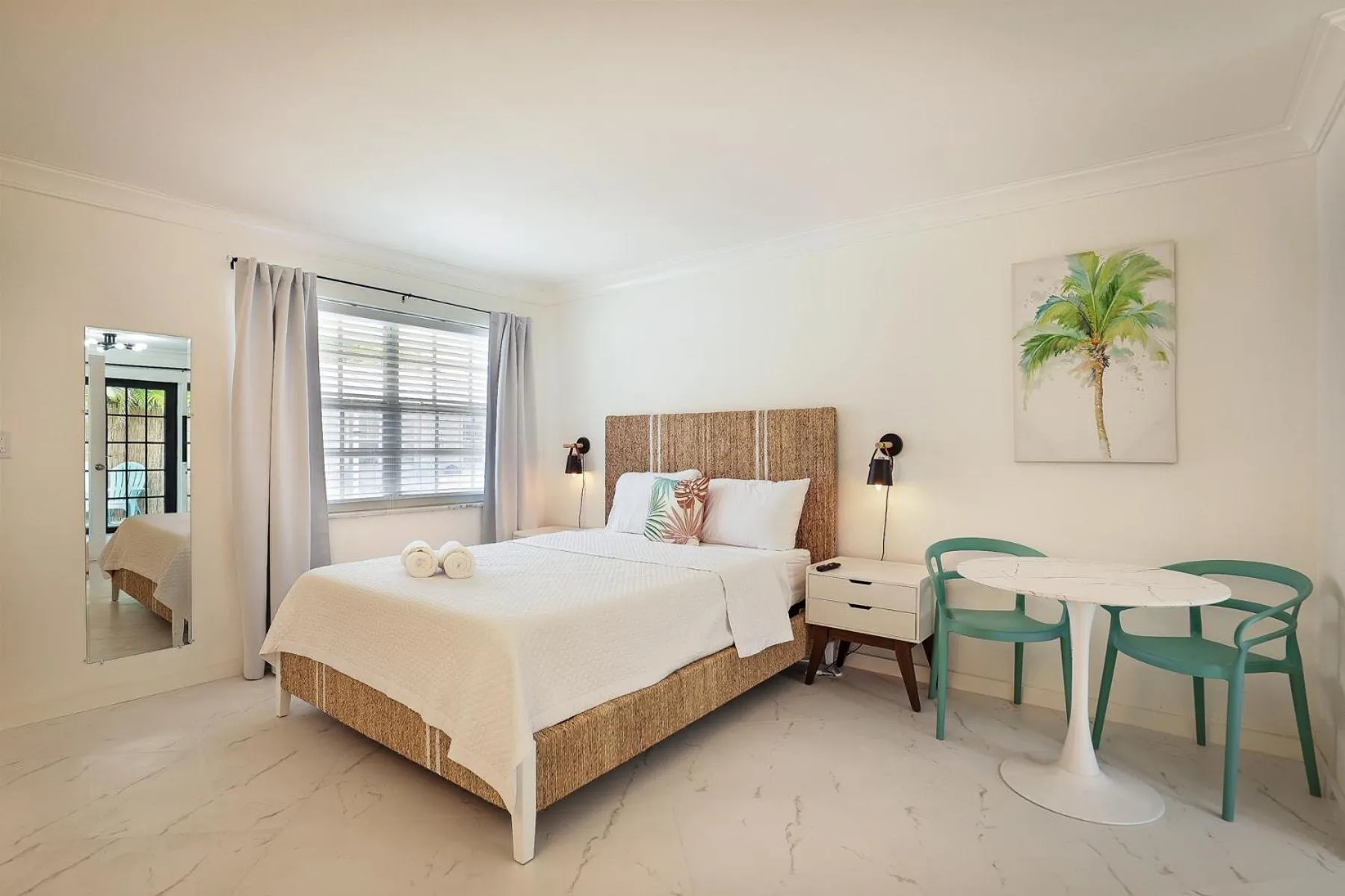 Bed in La Mer Suites