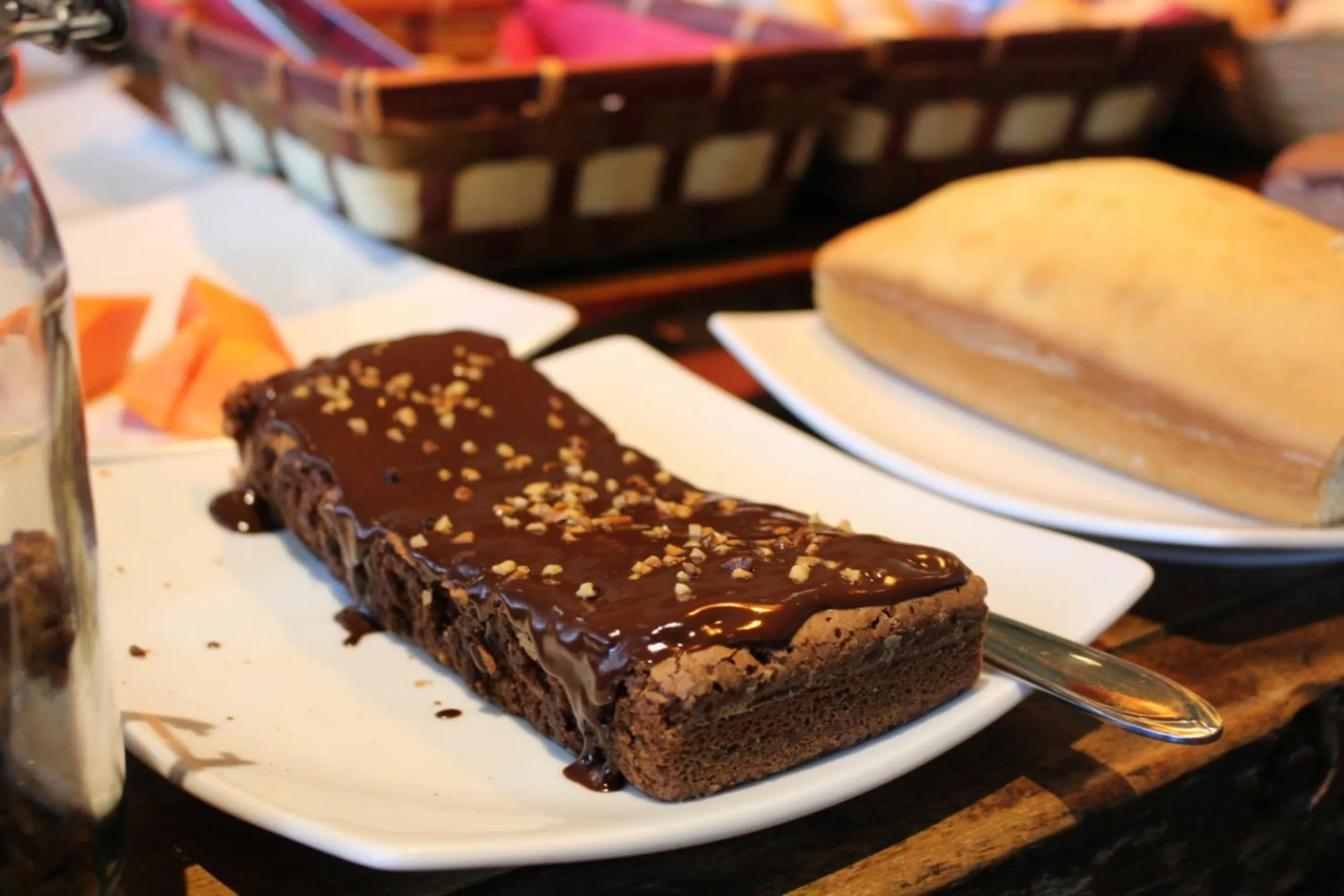 Continental breakfast in Pousada Chão de Minas