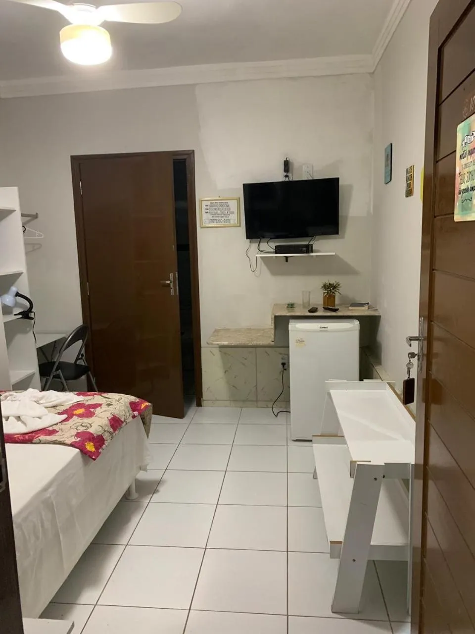 TV and multimedia in Pousada Flor Dália