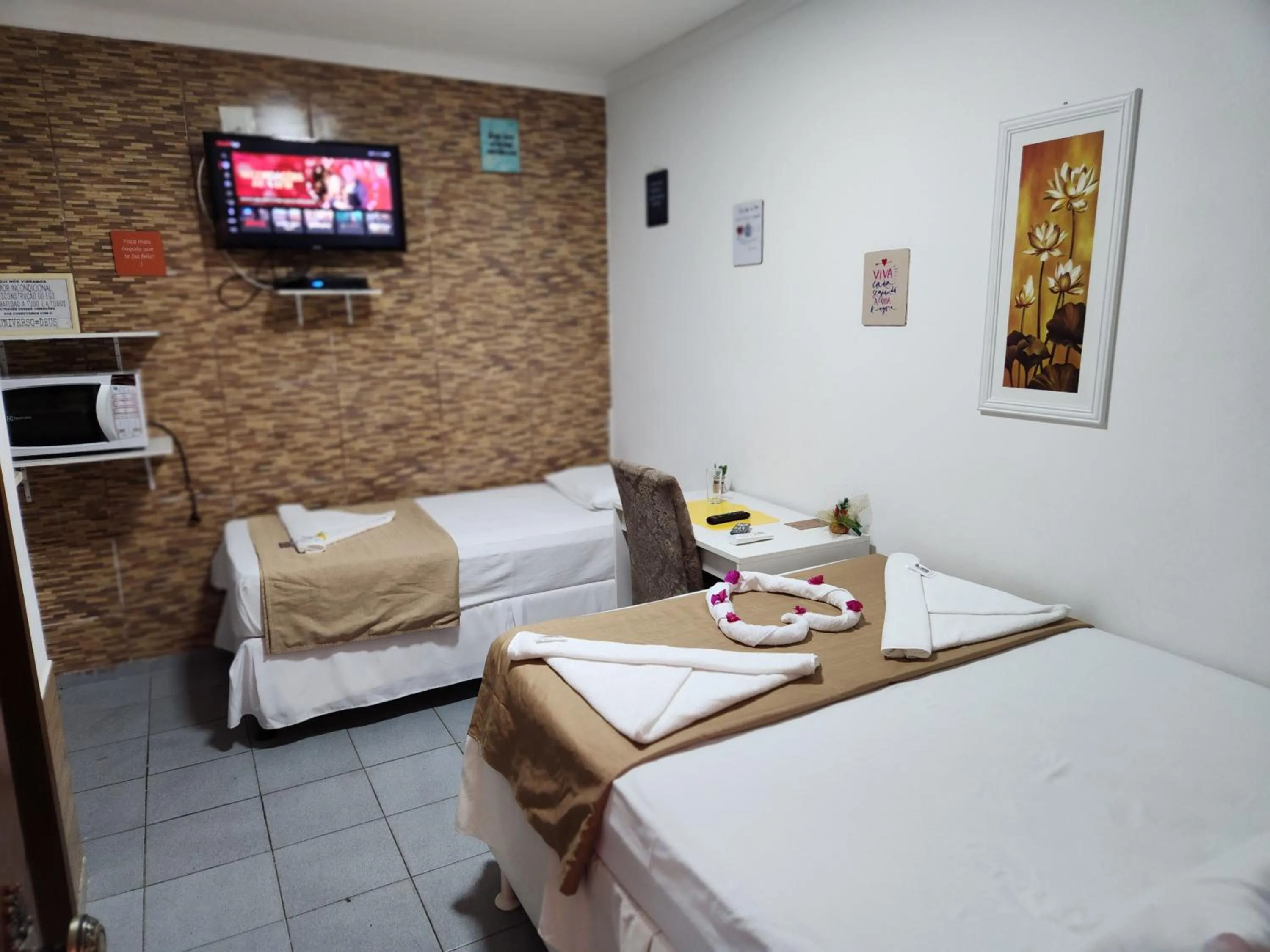 Photo of the whole room in Pousada Flor Dália