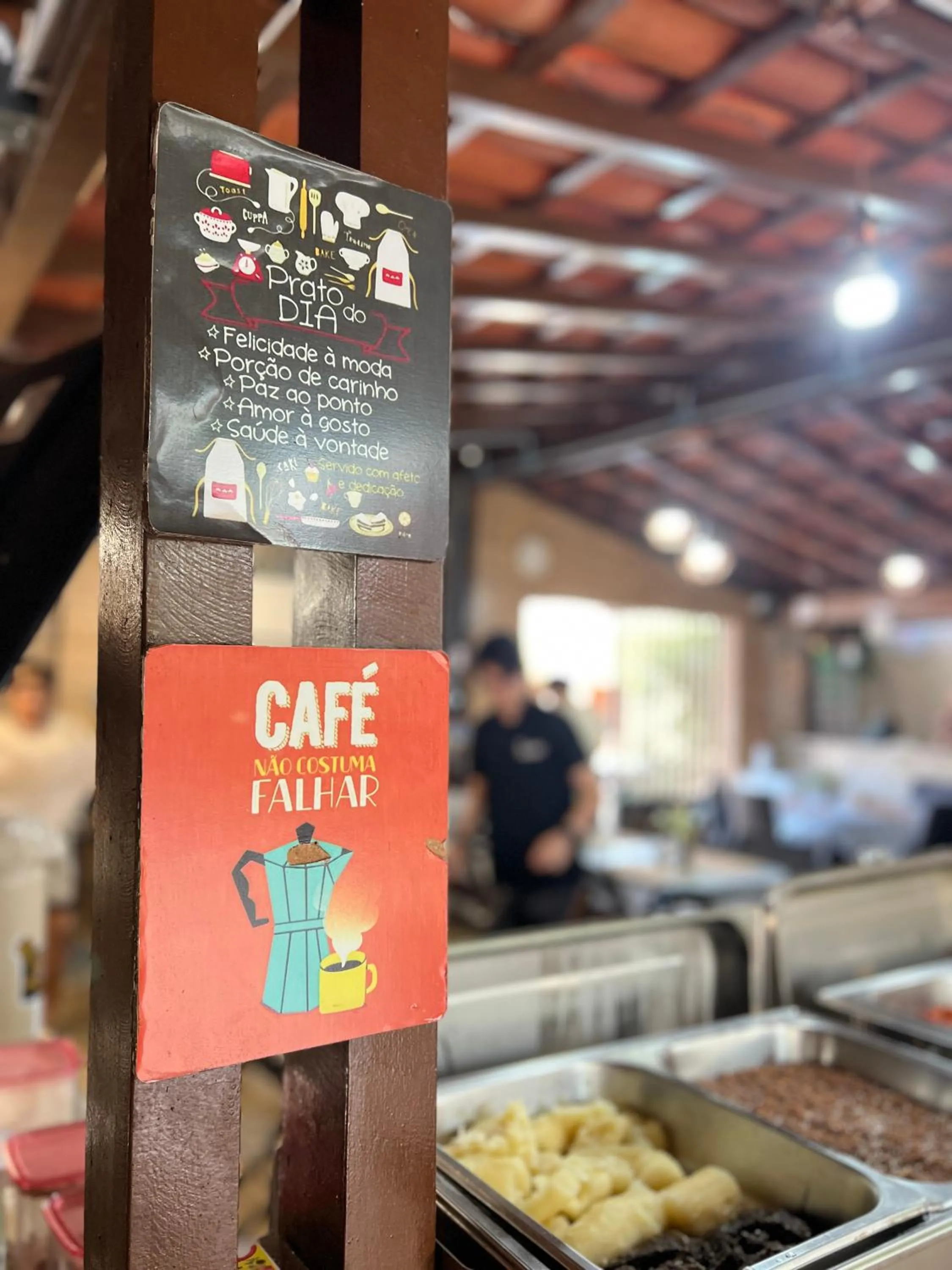 Dining area in Pousada Flor Dália