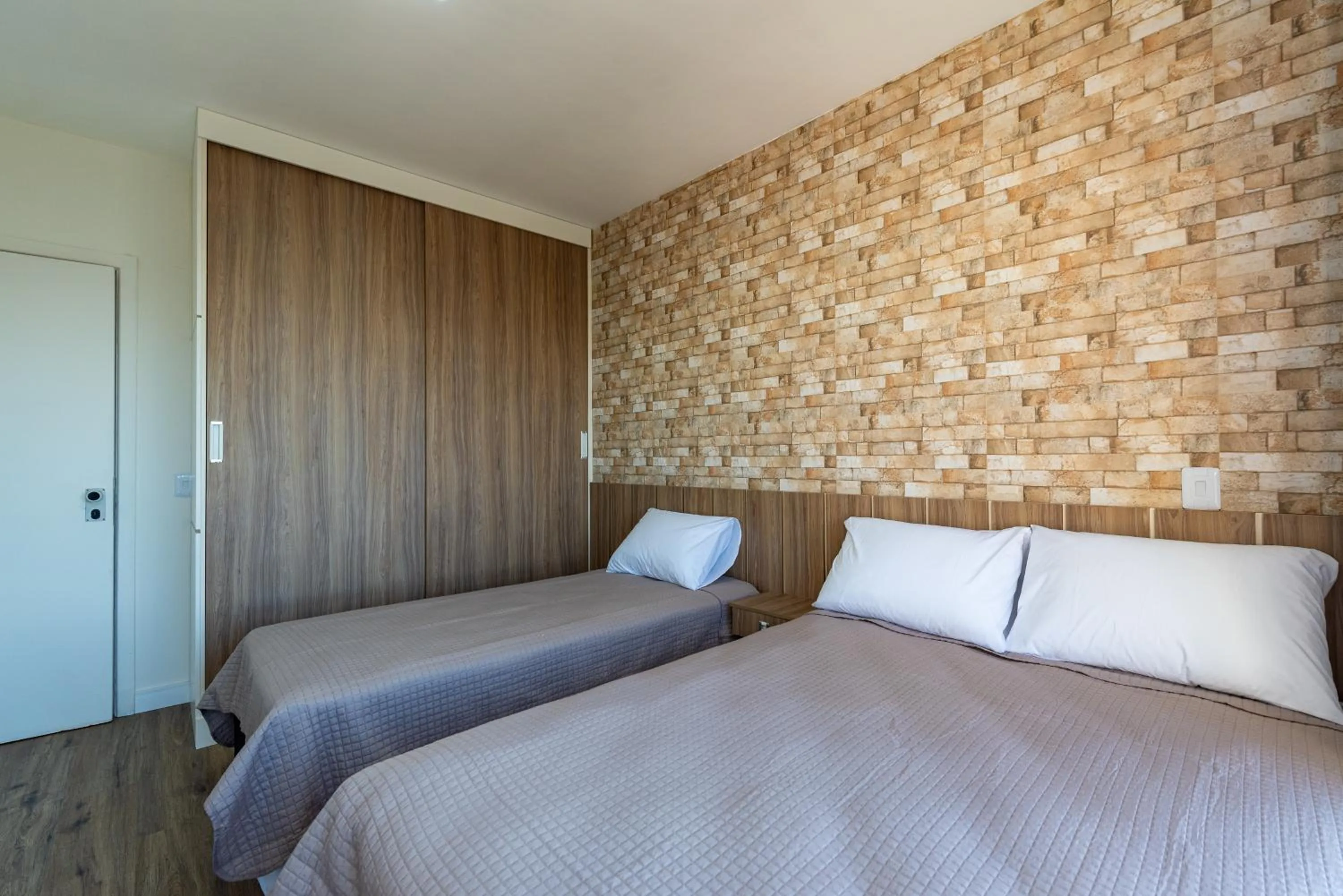 Bedroom, Bed in Metropolitan Flats