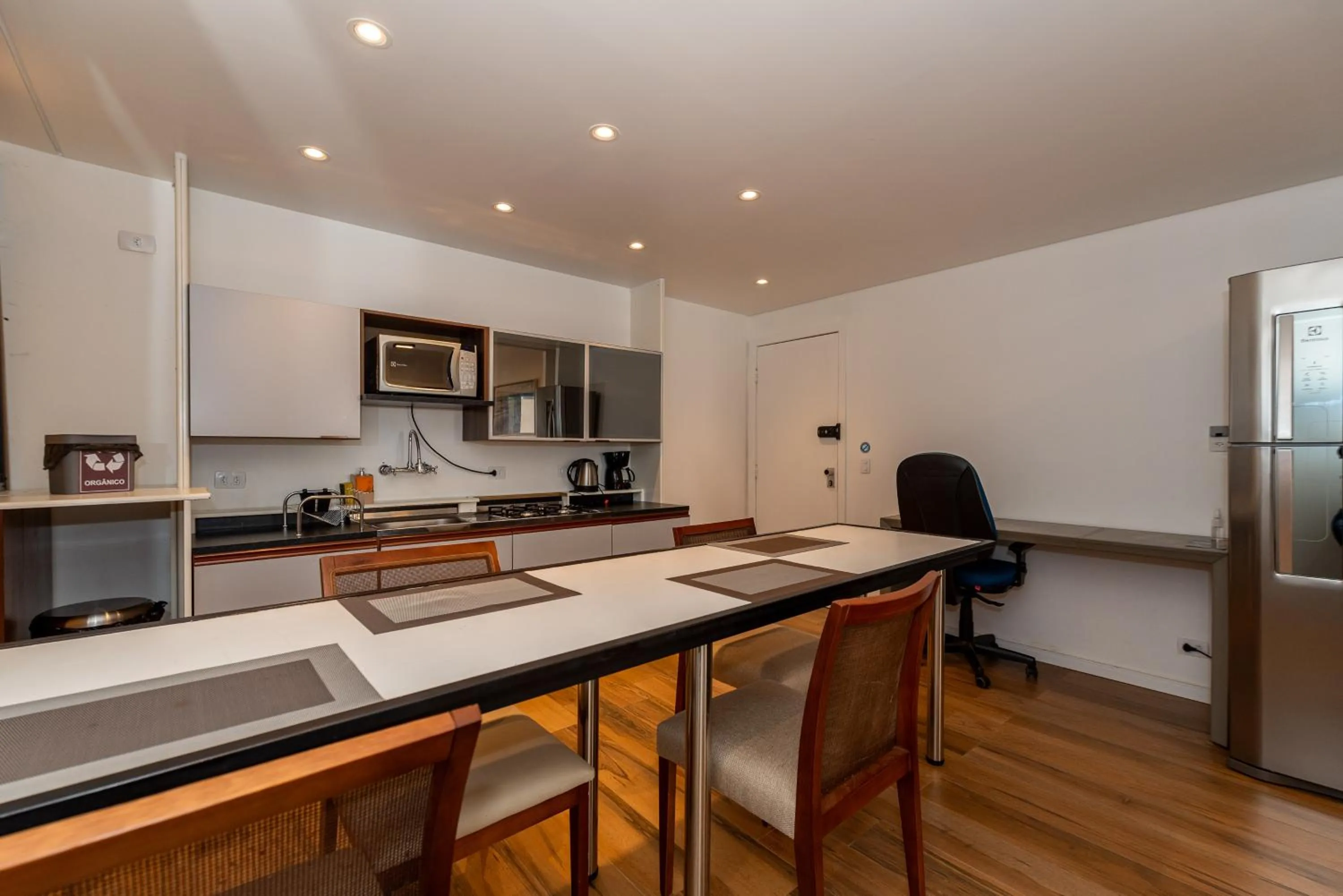 Kitchen or kitchenette in Metropolitan Flats
