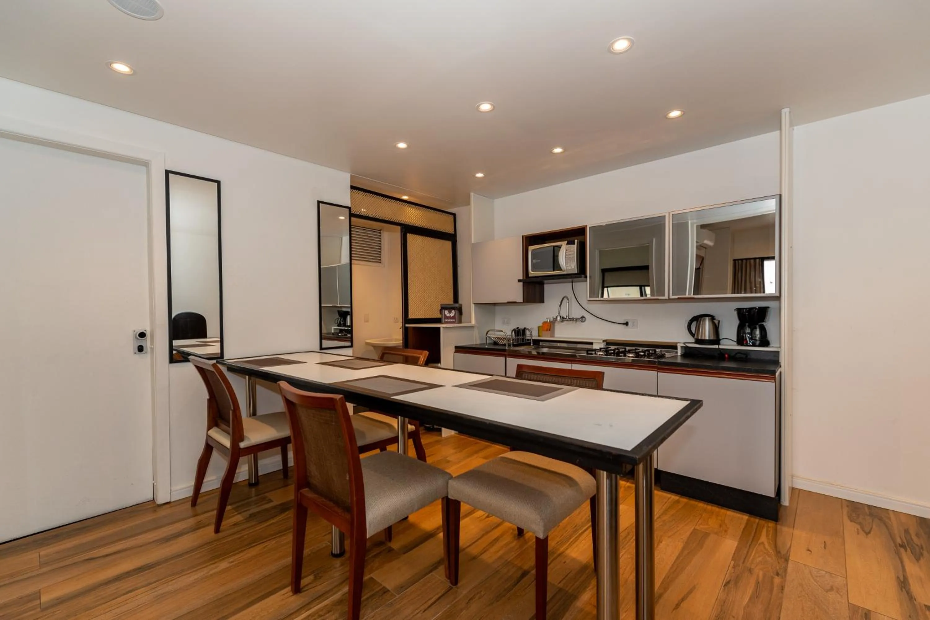 Kitchen or kitchenette in Metropolitan Flats