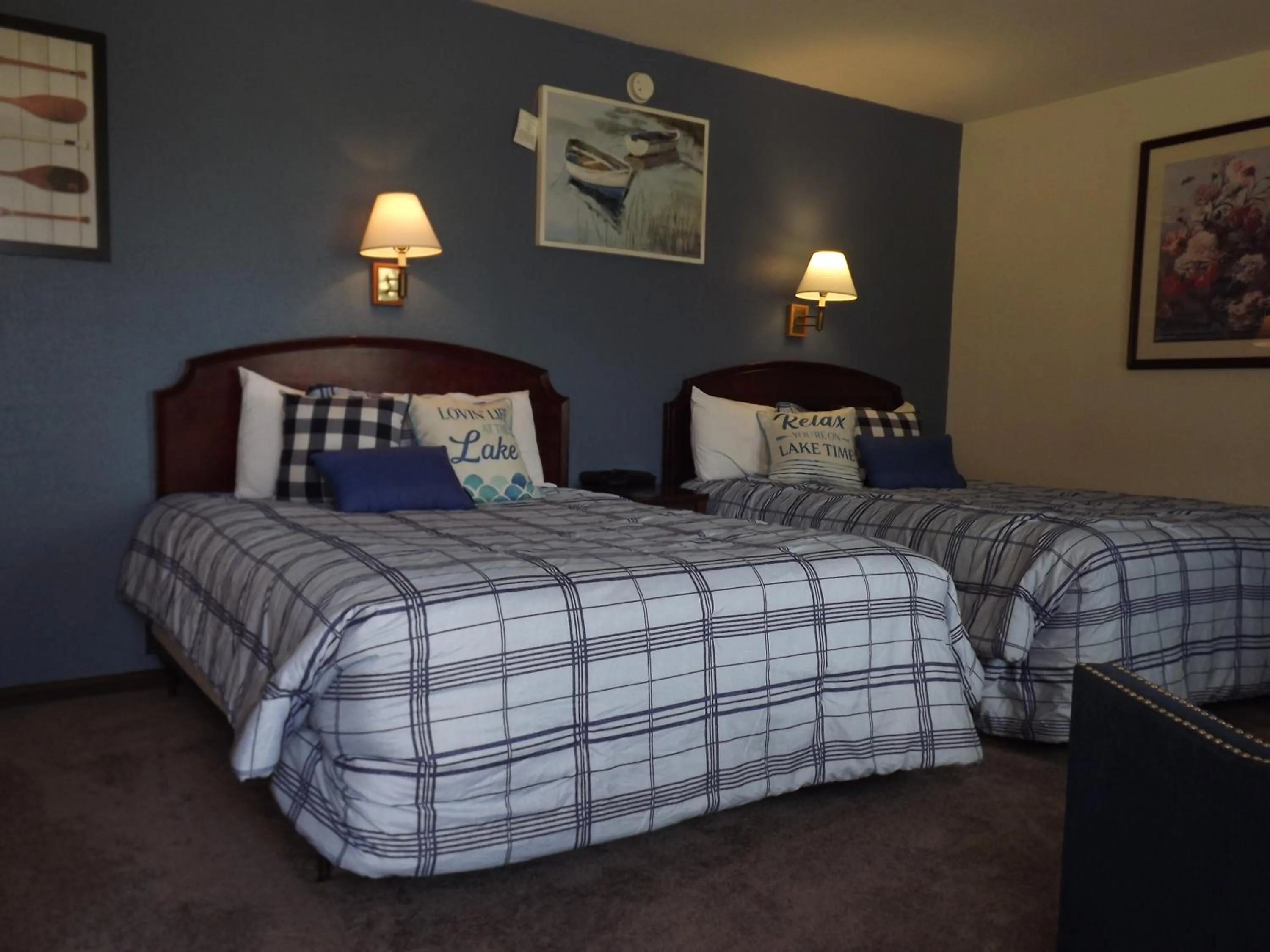 Bed in Crest Country Inn