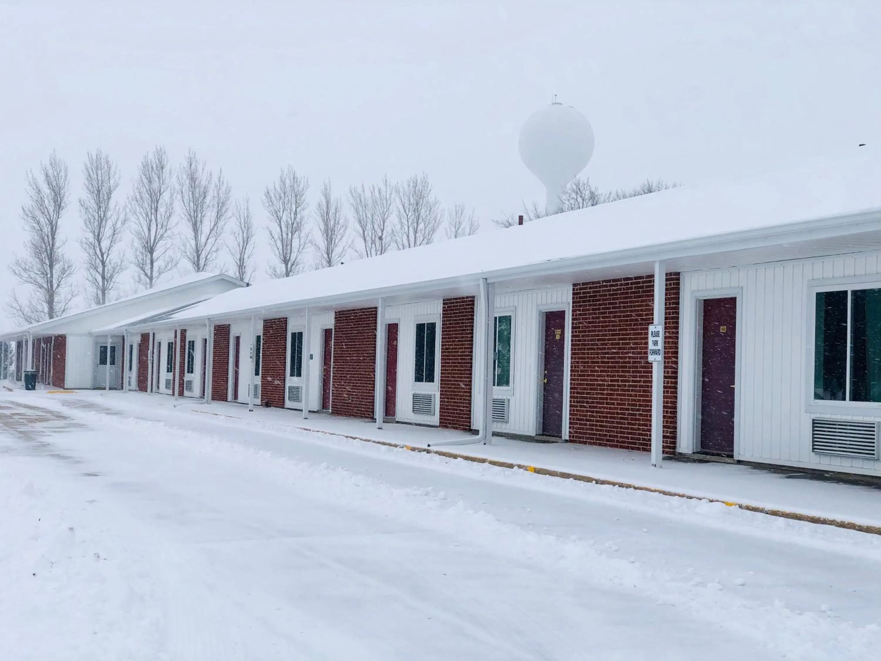 Property building in Crest Country Inn