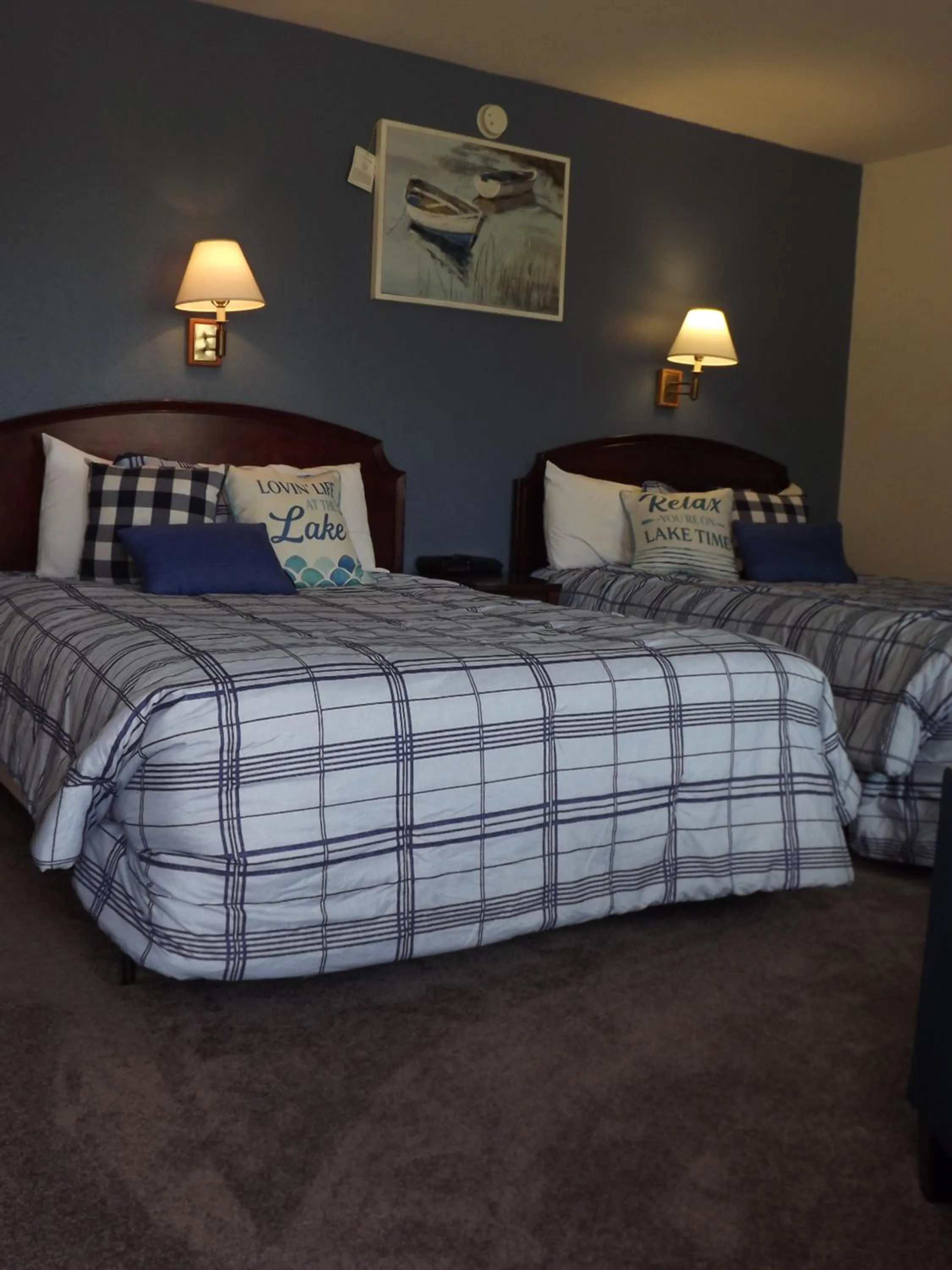 Bed in Crest Country Inn