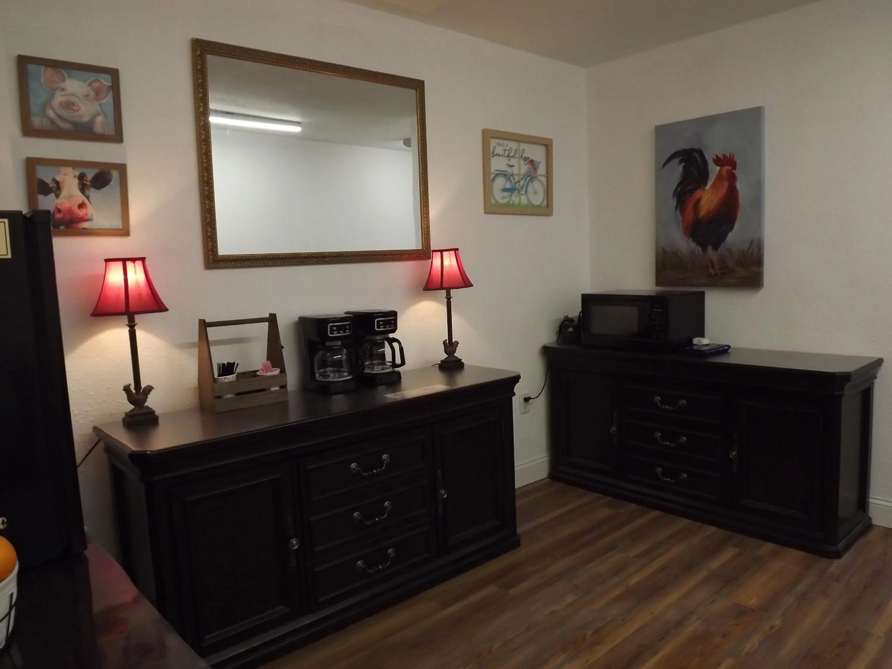 Breakfast in Crest Country Inn