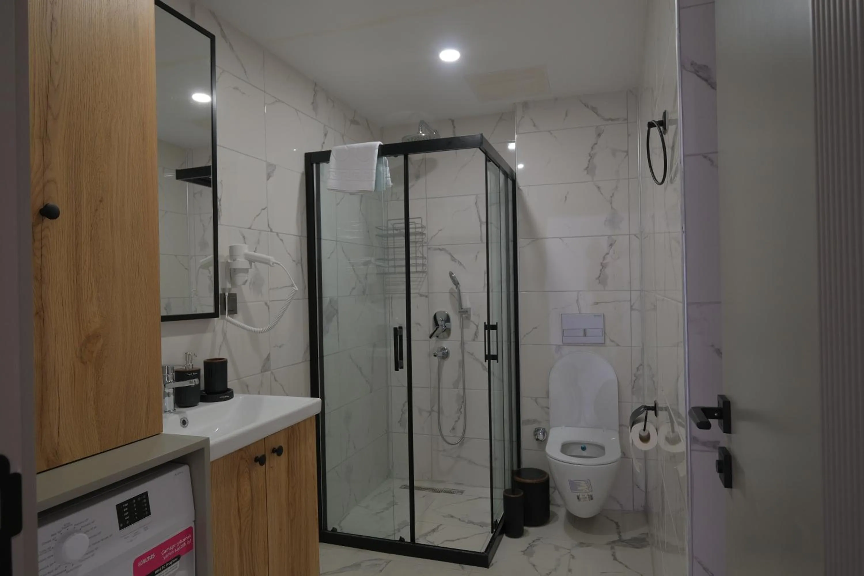 Shower in Verde Mare Hotels