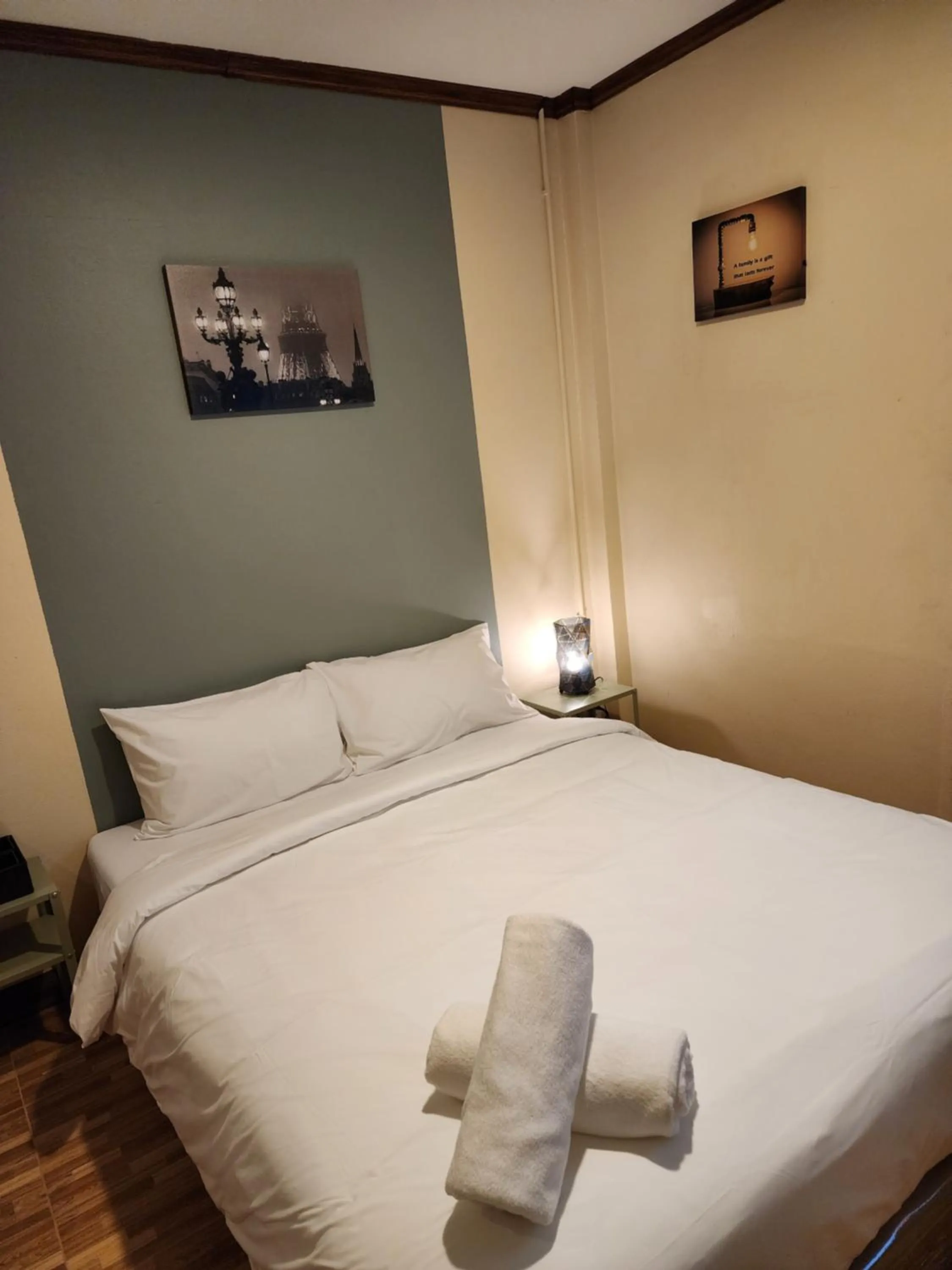 Bed in The Travellers House - Pet Friendly Accommodation