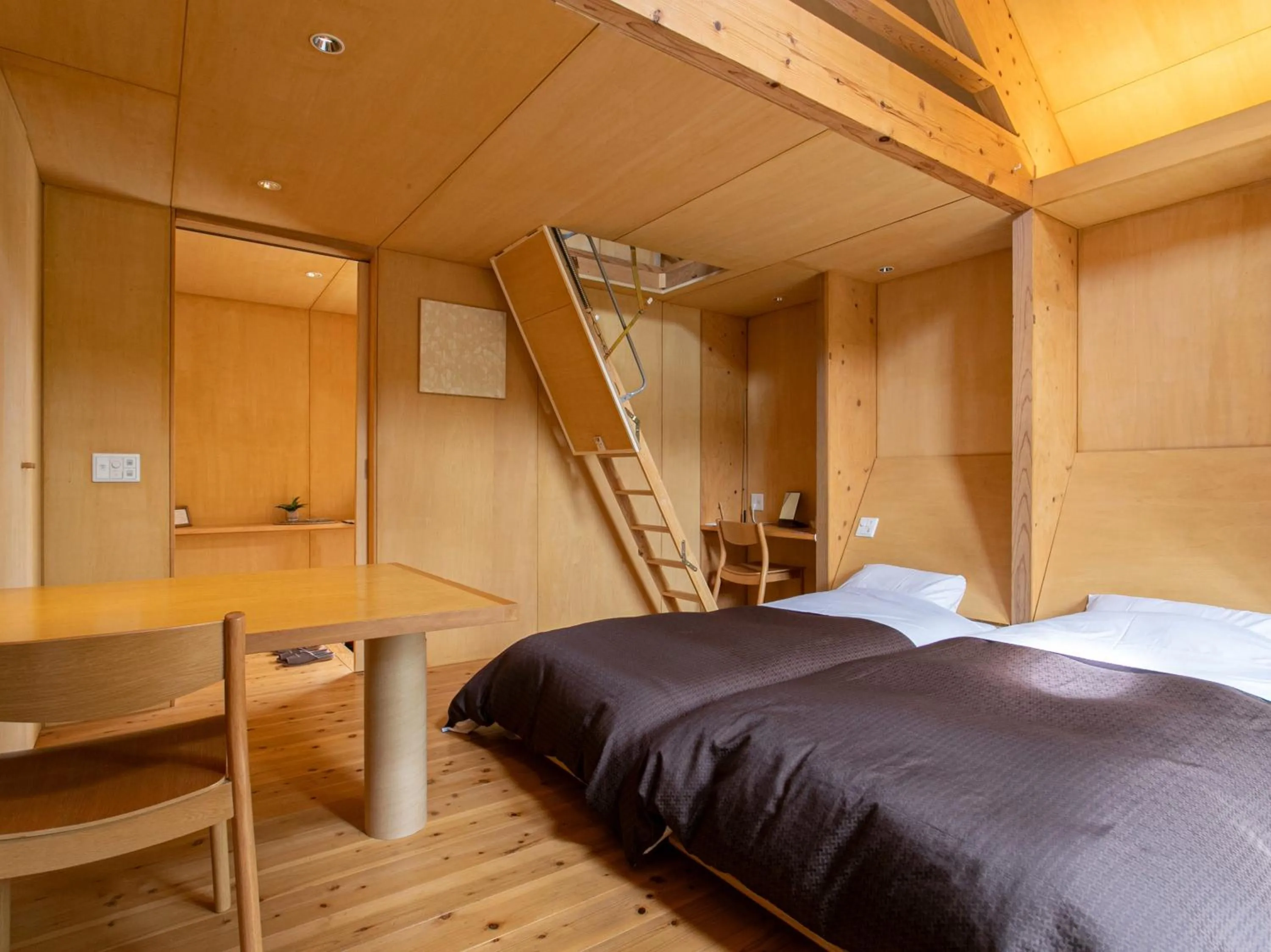 Photo of the whole room, Bed in Kur Park Nagayu