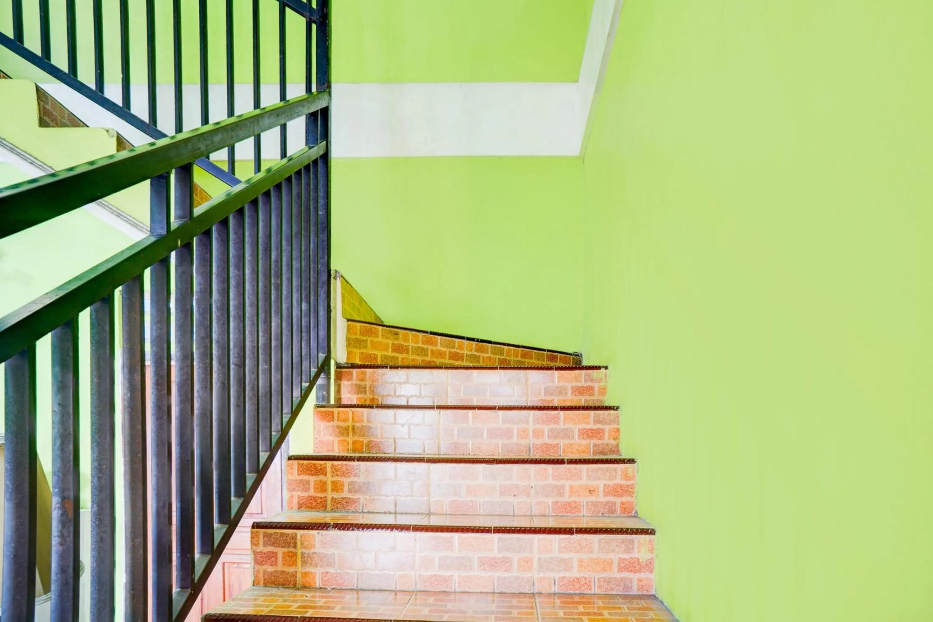 Lobby or reception in OYO 93069 Penginapan Sumber Rizki