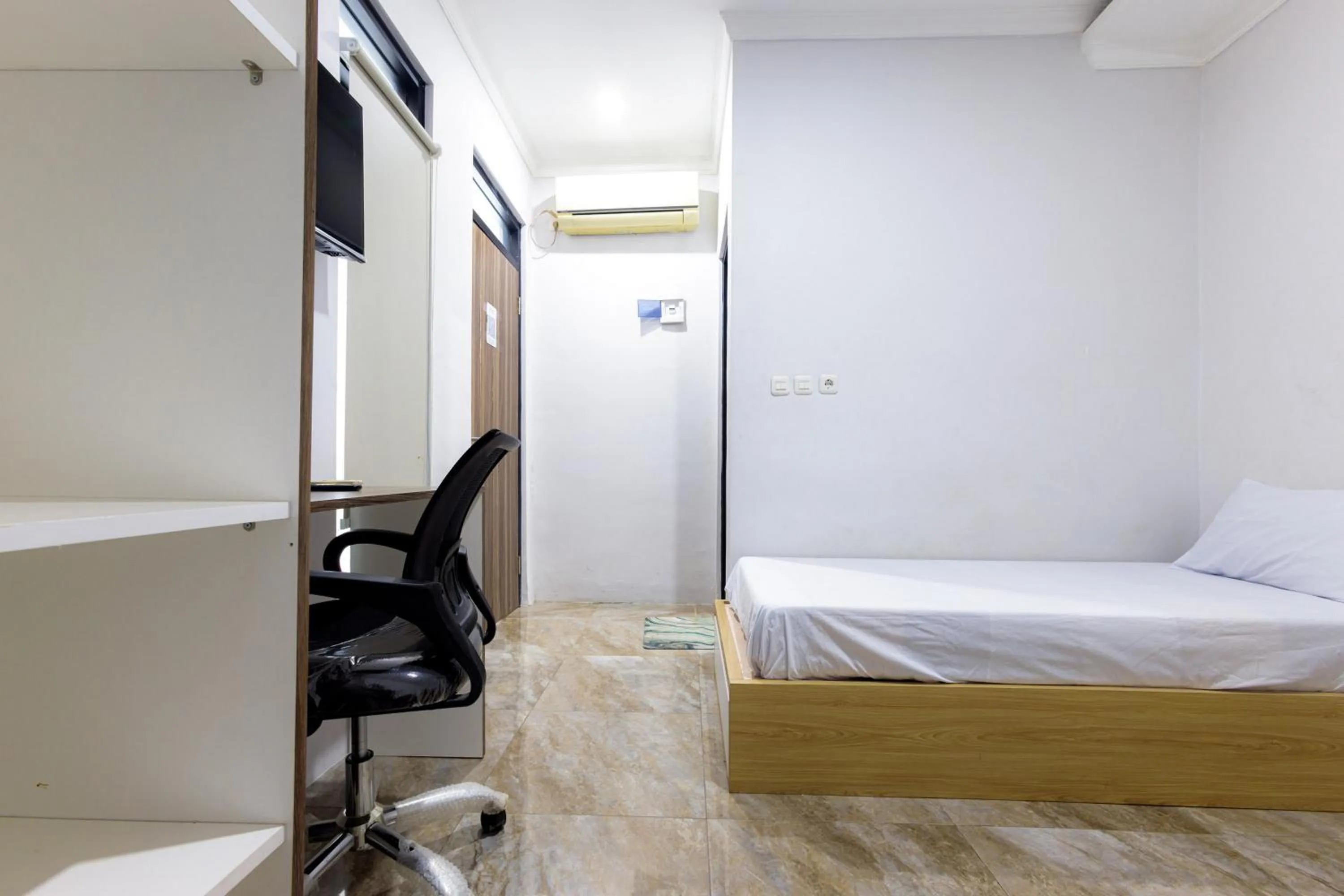 Bed in D Twinz House Syariah Redpartner