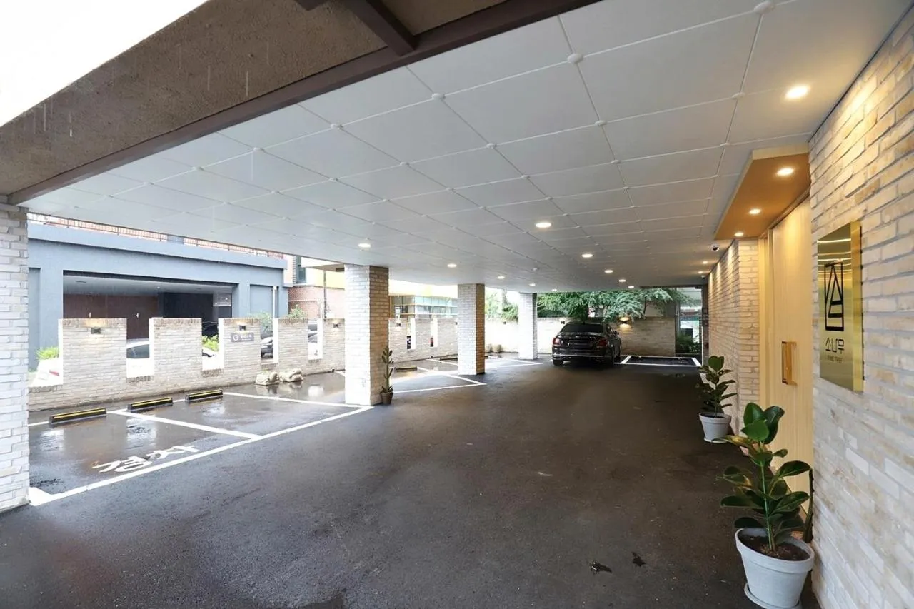 Chuncheon Pine Tree Hotel