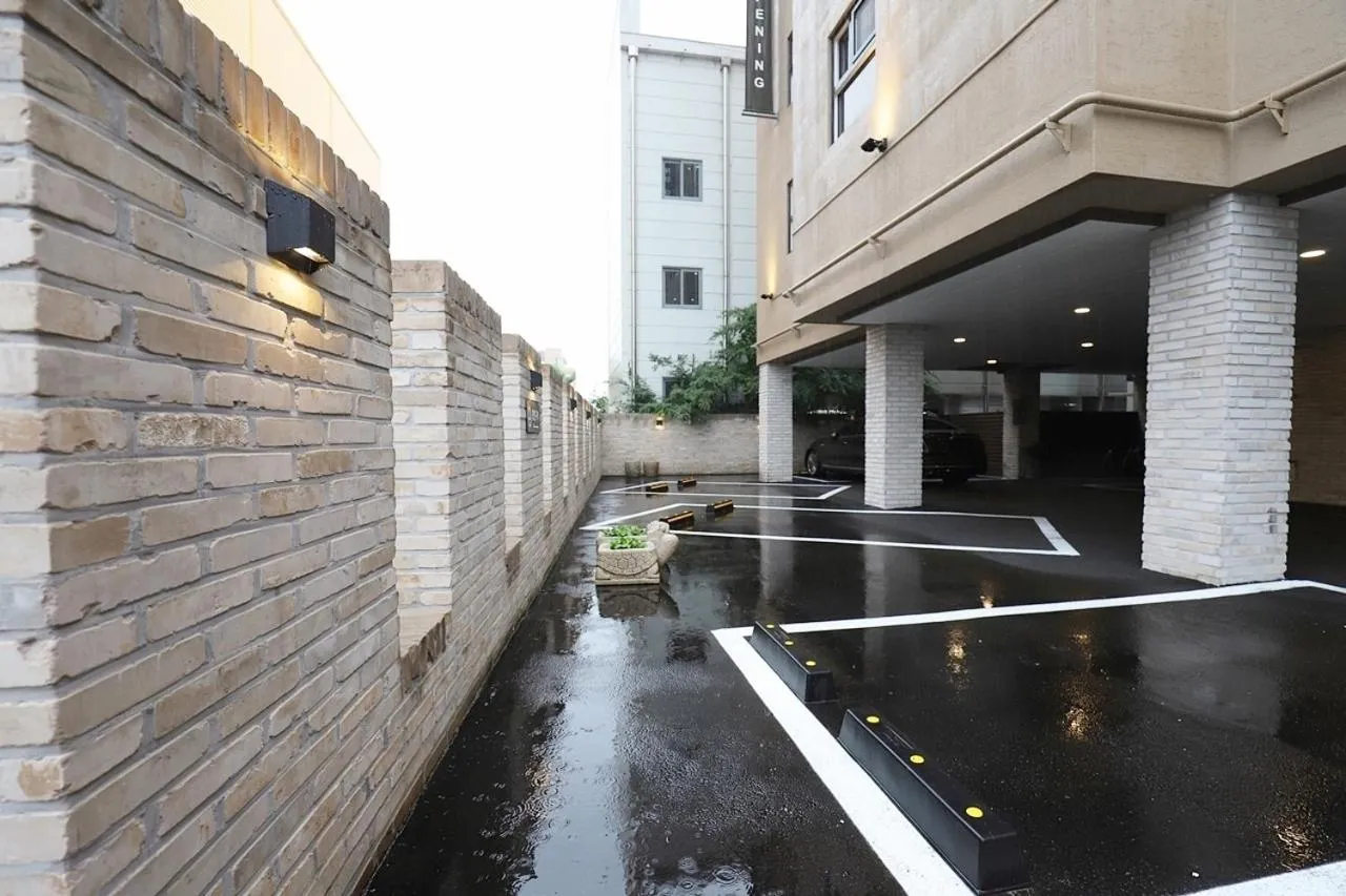 Chuncheon Pine Tree Hotel