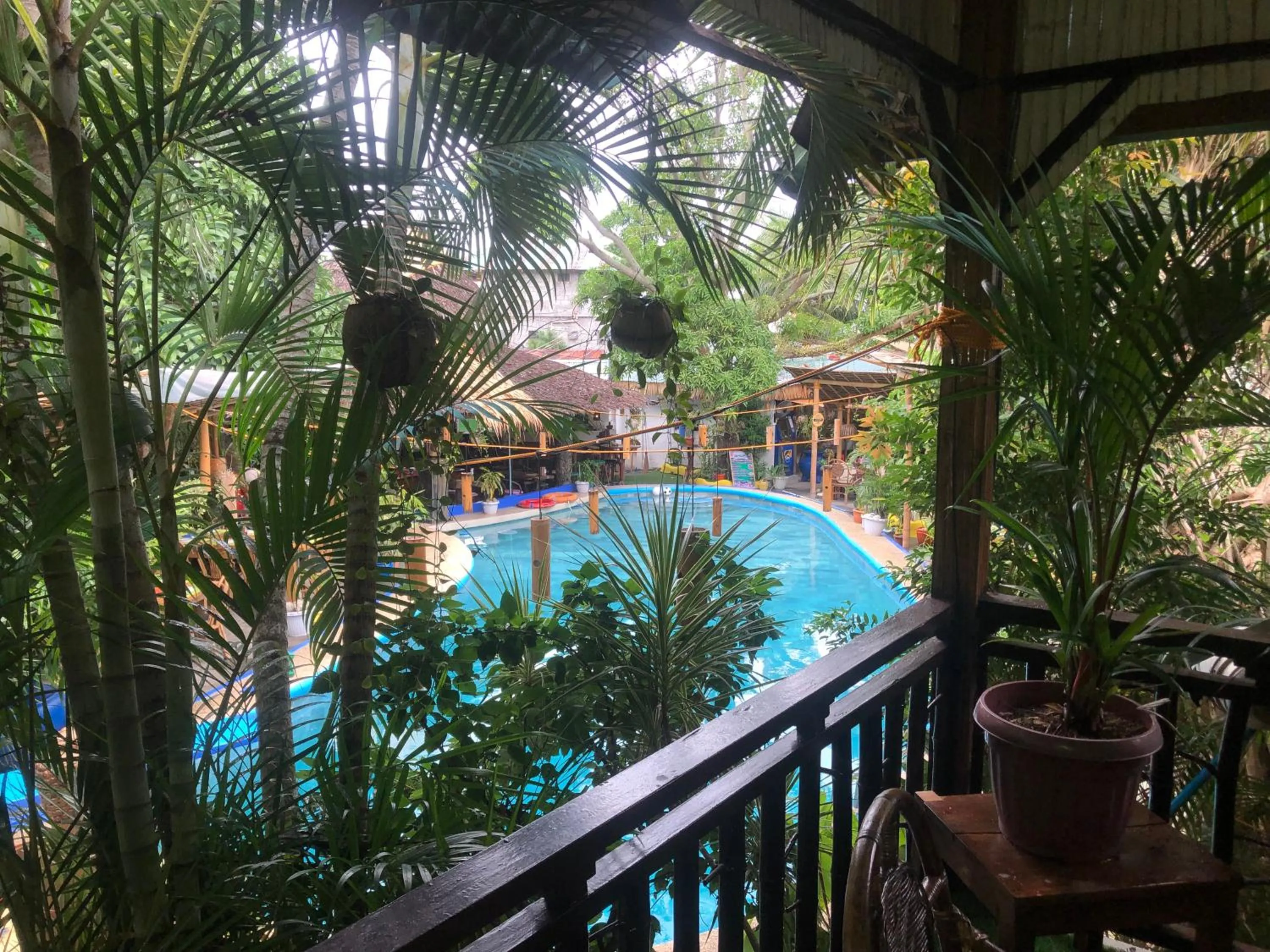 Big Apple Dive Resort