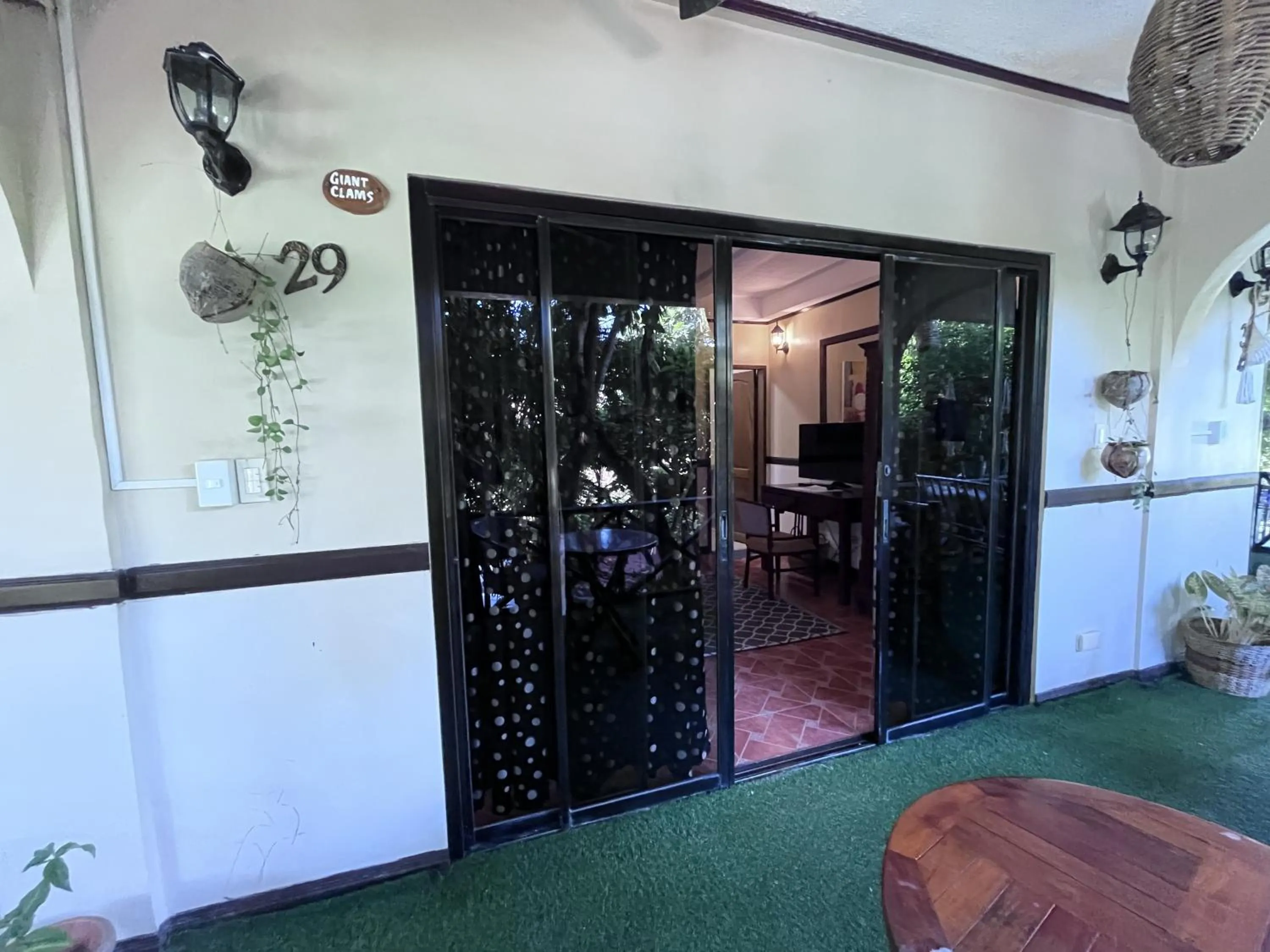 Big Apple Dive Resort