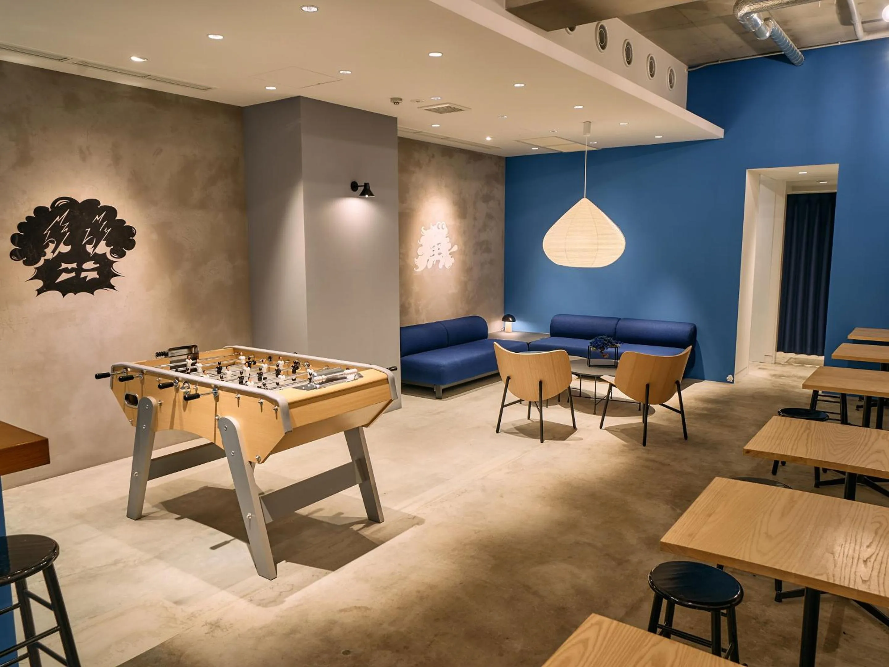 Communal lounge/ TV room in Hotel Plus Hostel TOKYO ASAKUSA 1