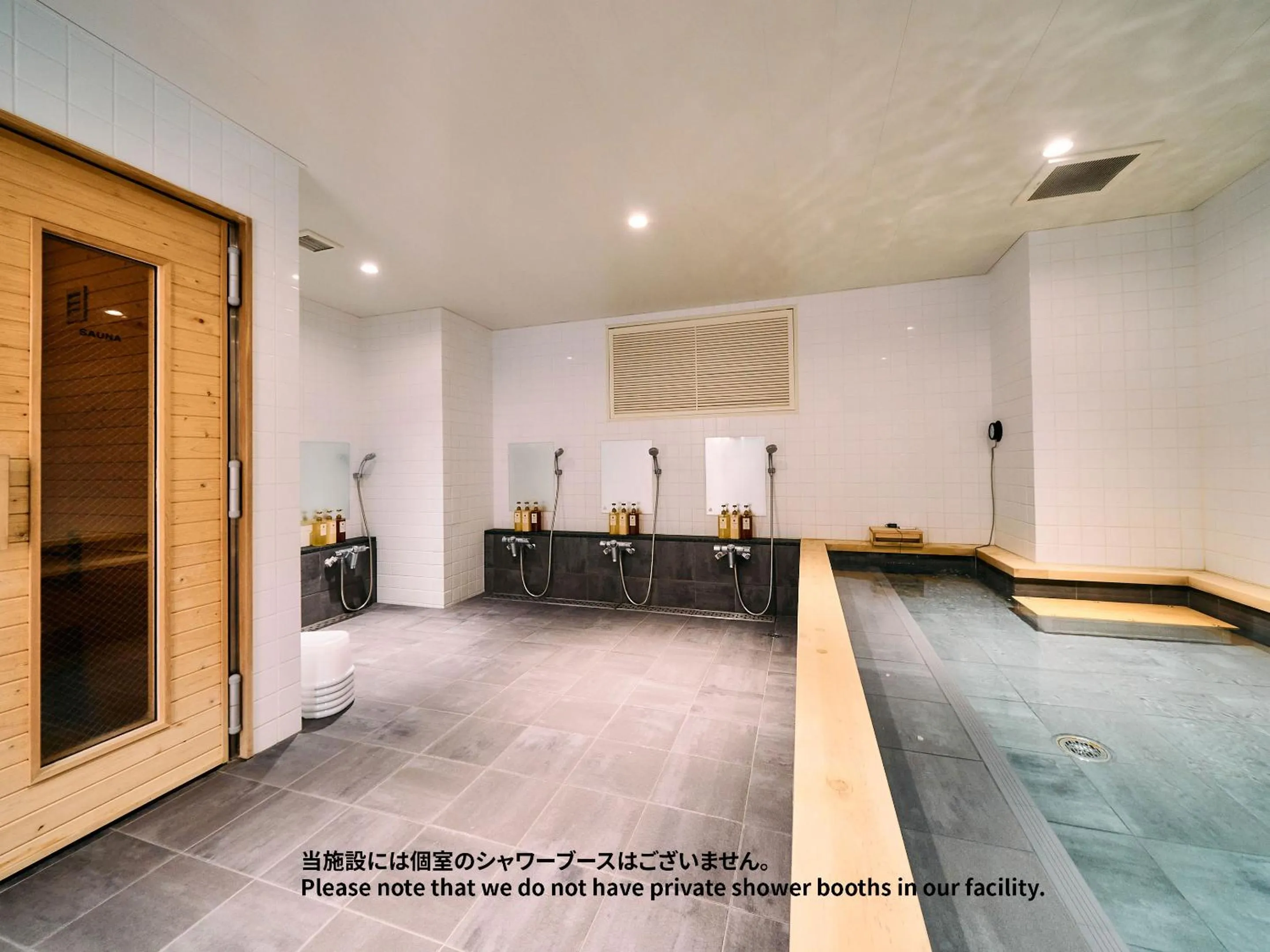 Public Bath in Hotel Plus Hostel TOKYO ASAKUSA 1