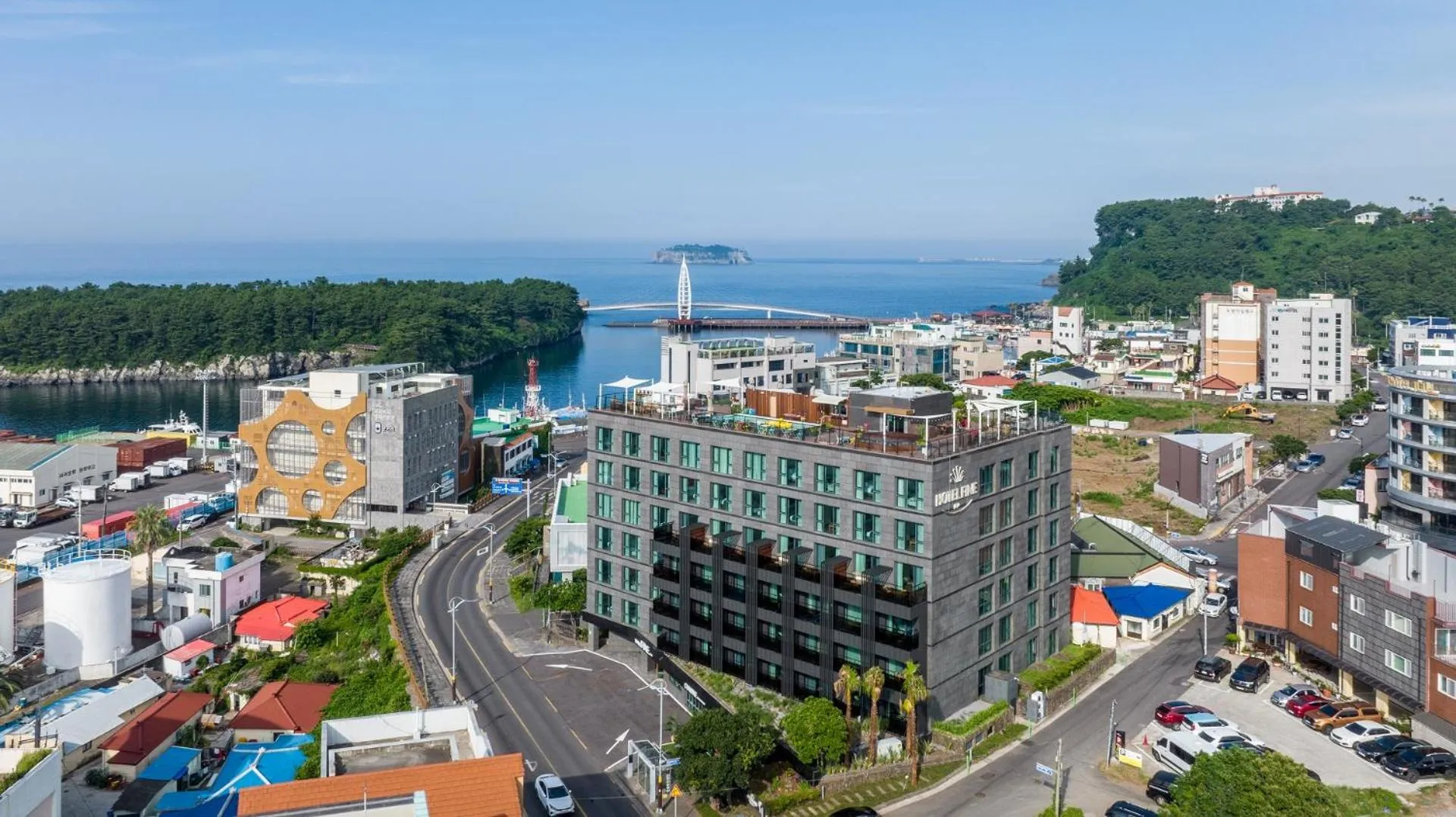 Property building in Hotel Fine Jeju