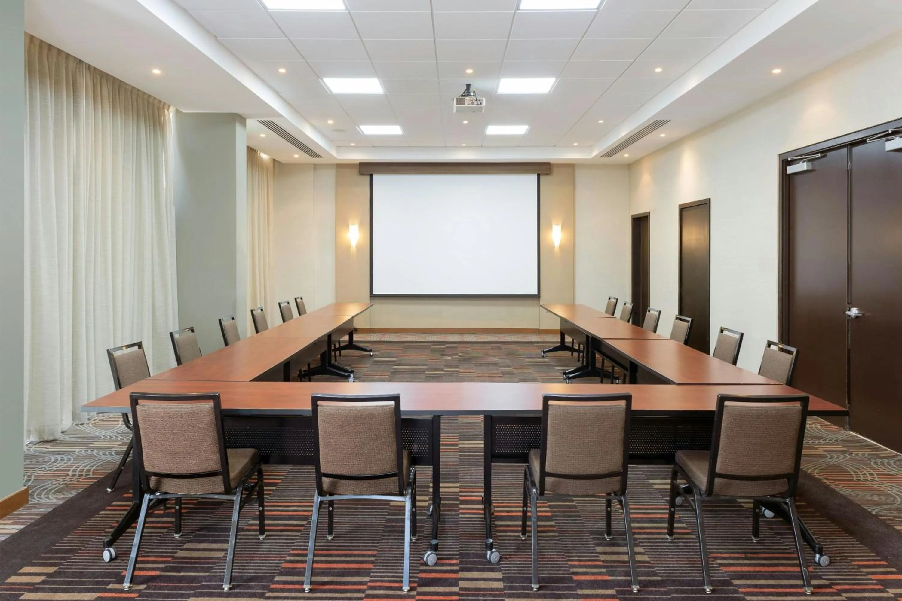 Meeting/conference room in Hyatt Place La Paz