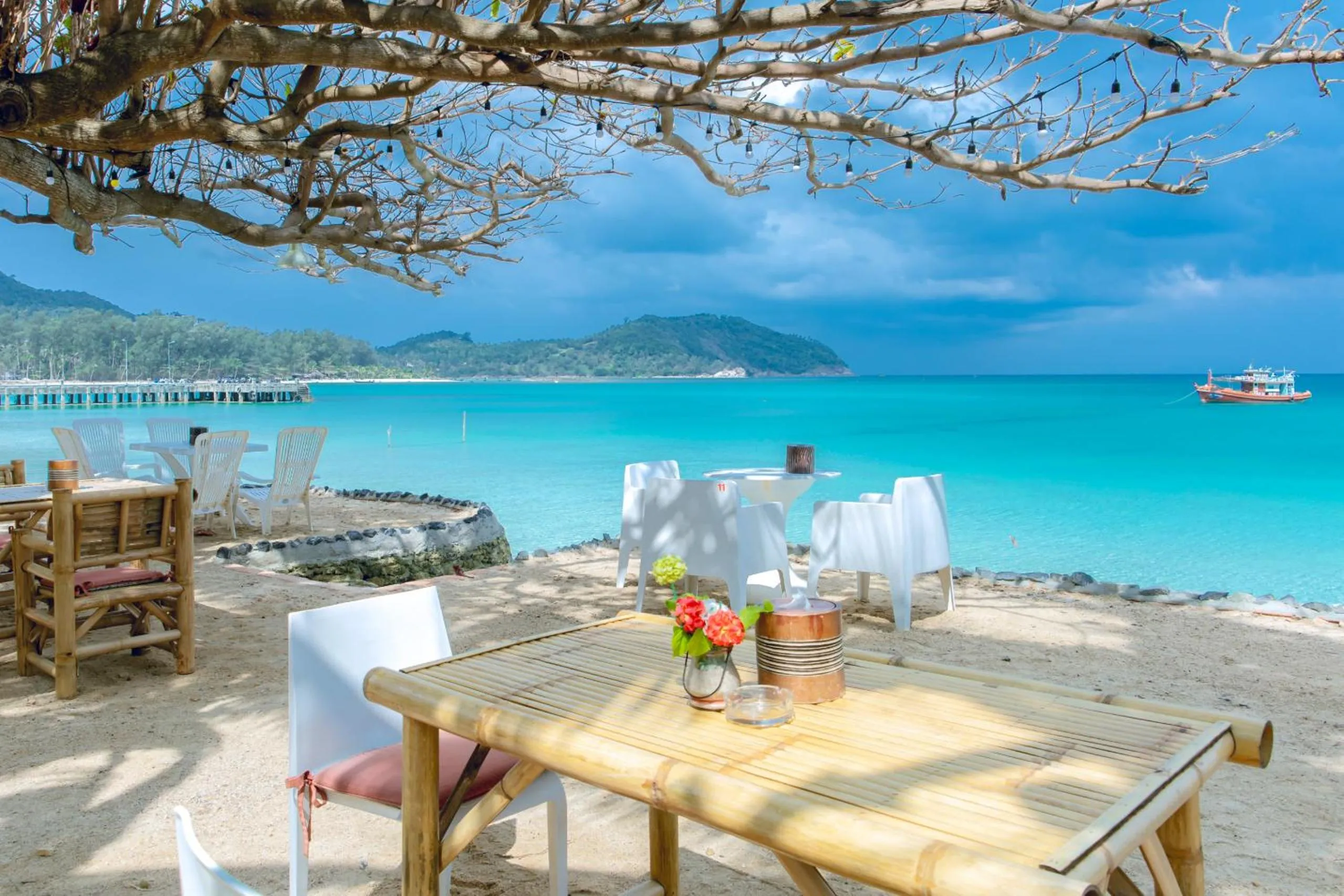 Restaurant/places to eat in VIVA on the Beach Hotel