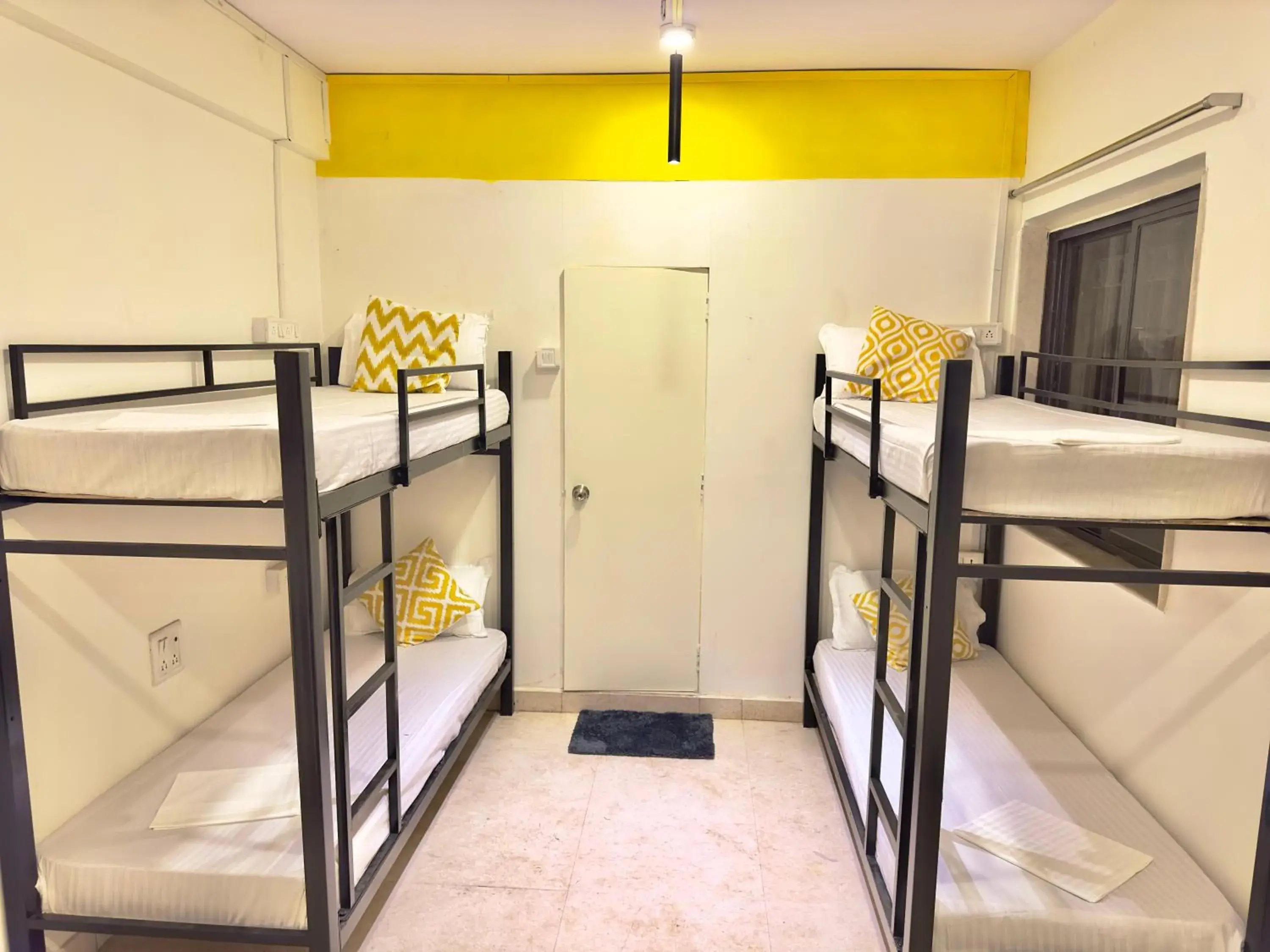 Bed in 4-Bed Female Dormitory Room in Locomo Hostel Express - Stay Work Eat Bed in 4-Bed Female Dormitory Room in Locomo Hostel Express - Stay Work Eat