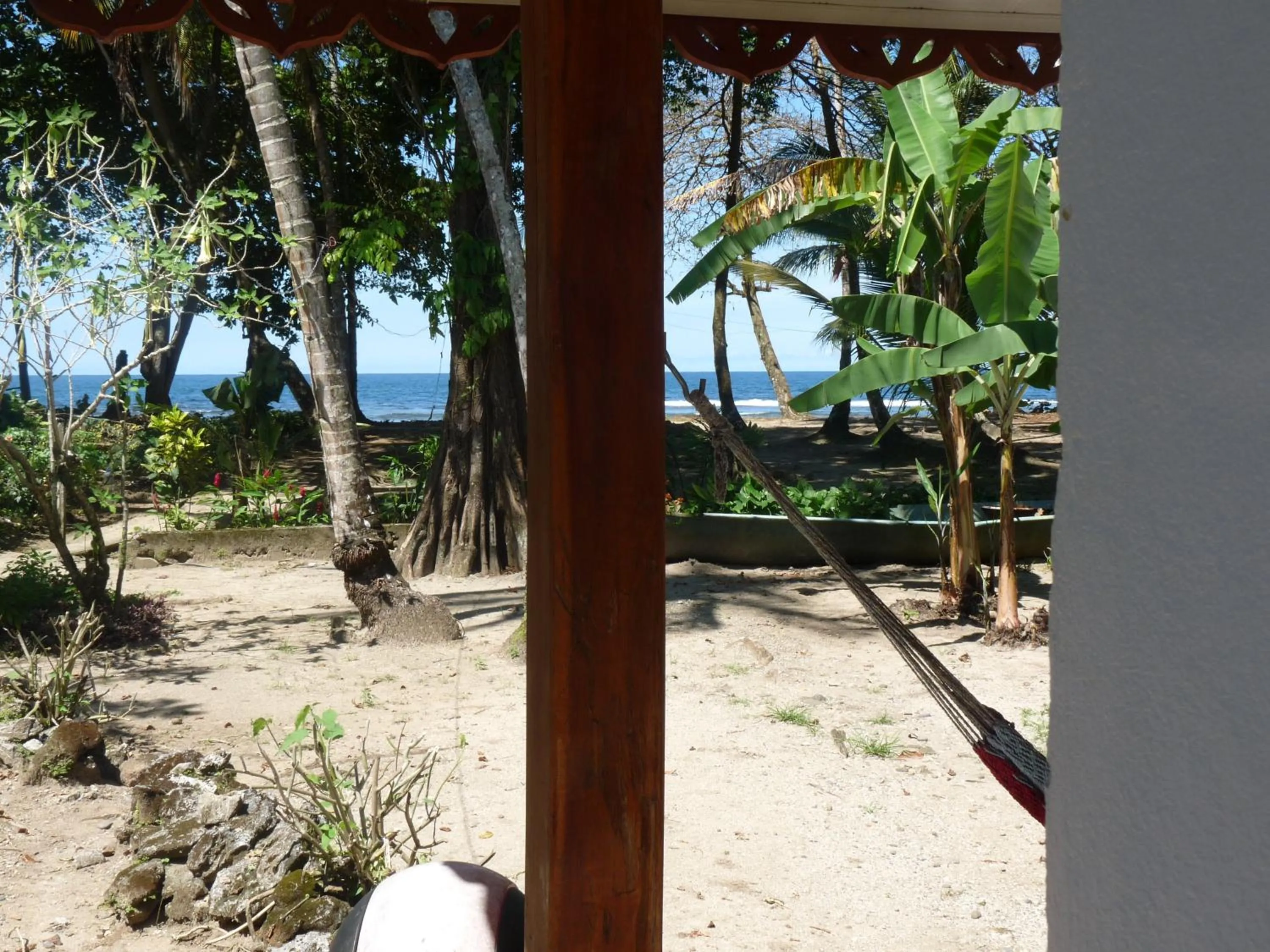Facade/entrance in Yucca Beachfront Hotel