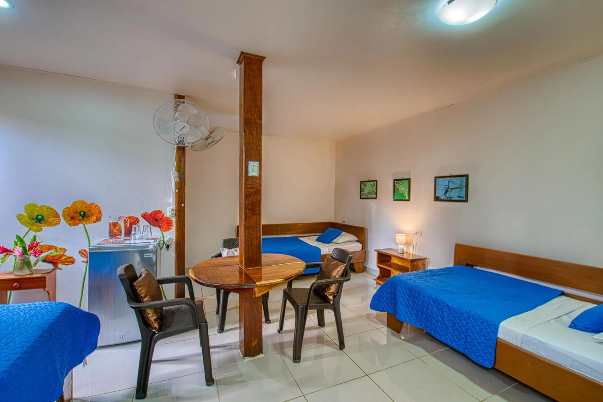Other, Bed in Yucca Beachfront Hotel