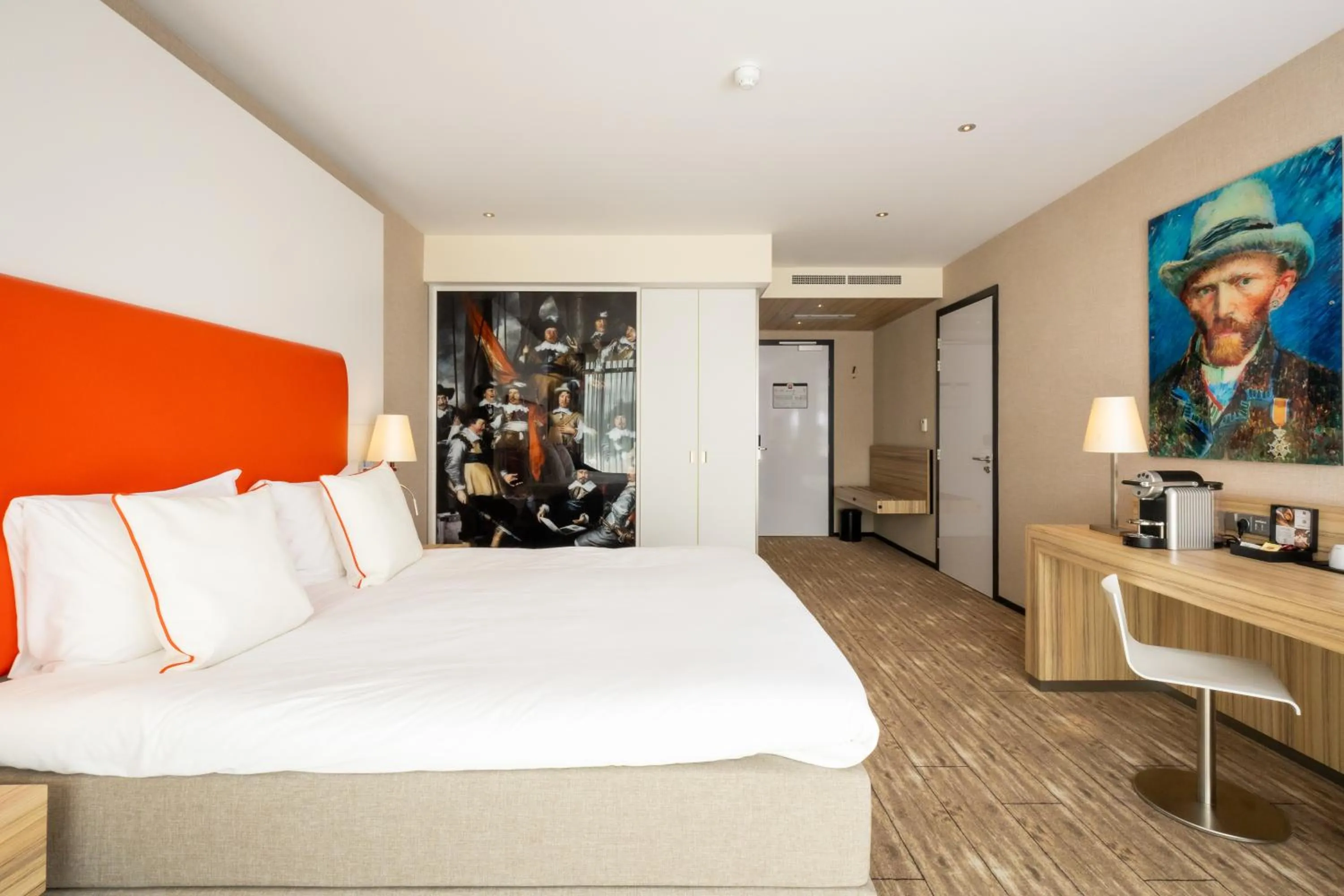 Bedroom, Bed in Van der Valk Hotel Schiphol