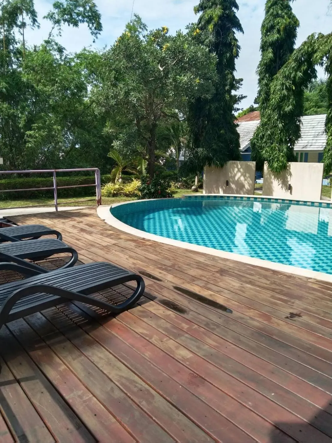 Swimming pool in Samui Tonggad Resort