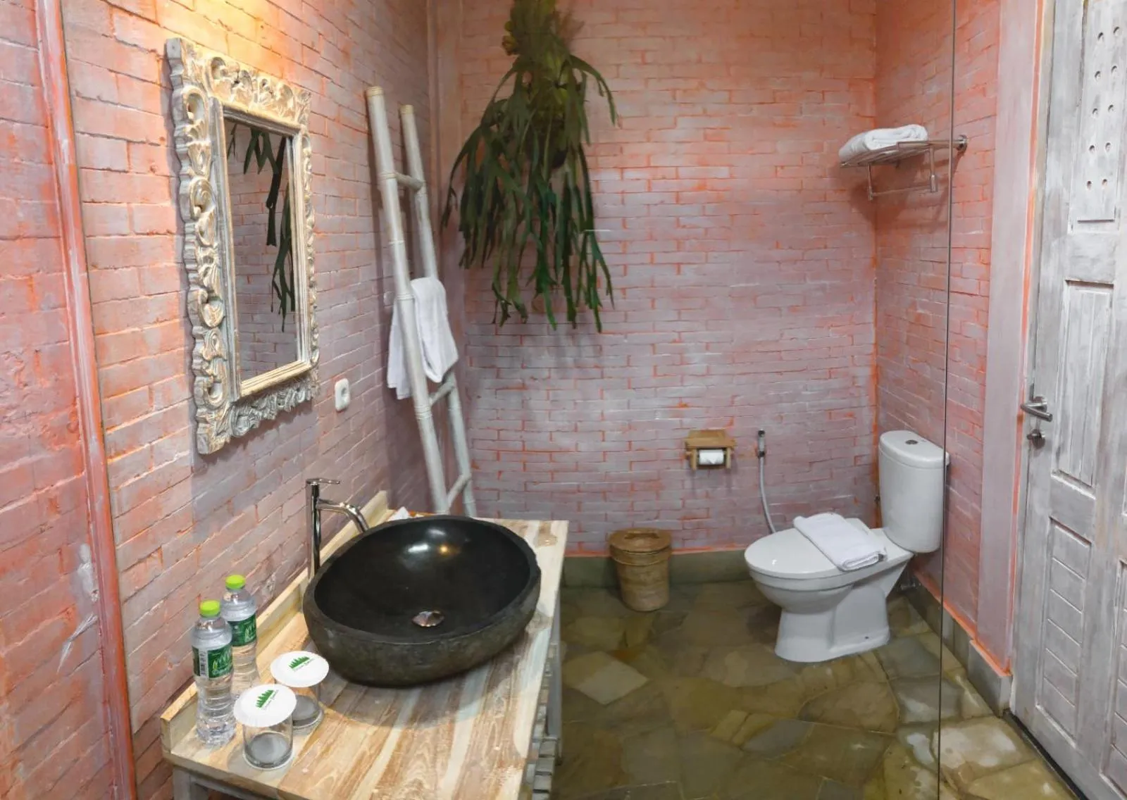 Bathroom in Dusun The Villas