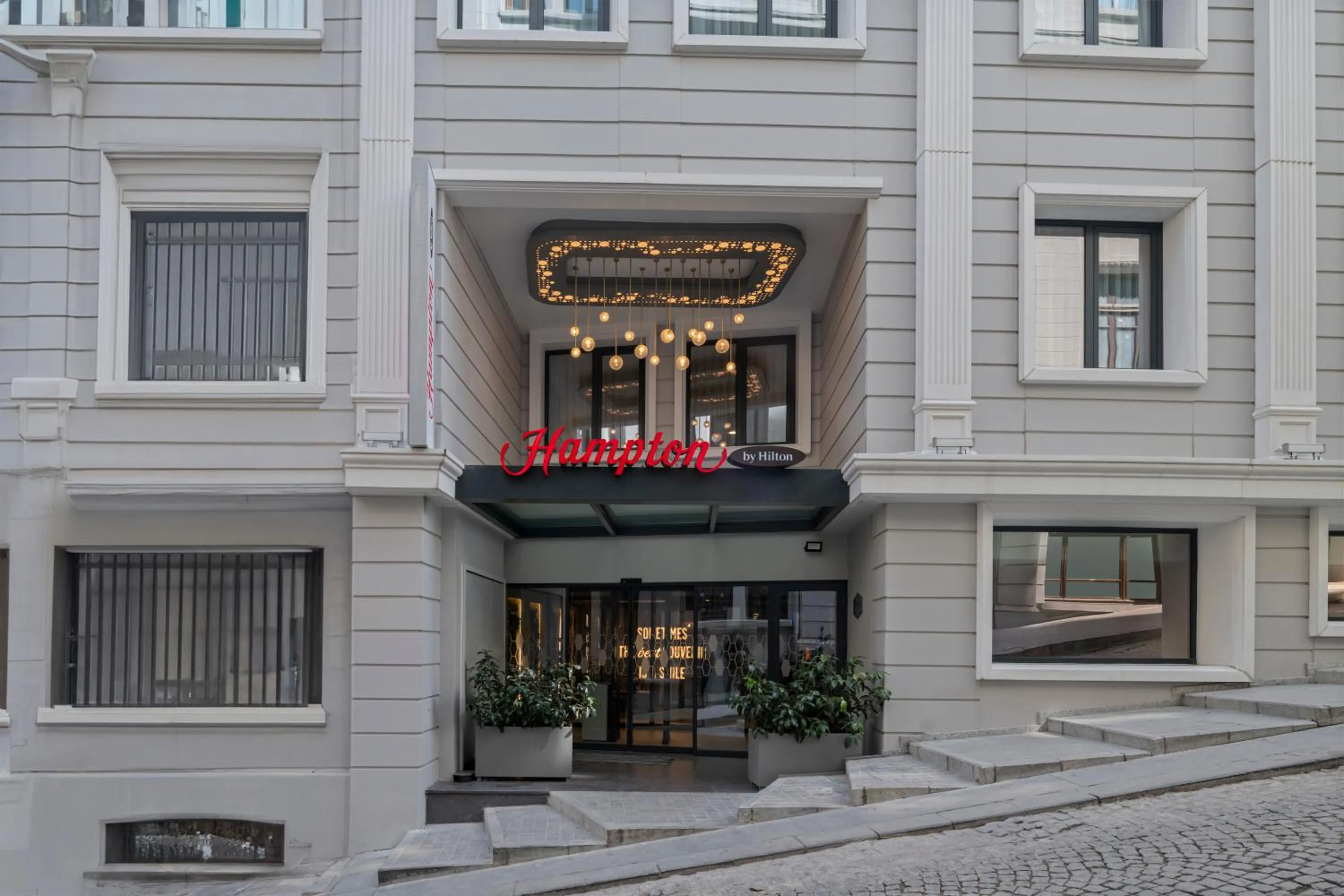 Property building in Hampton By Hilton Istanbul Sirkeci
