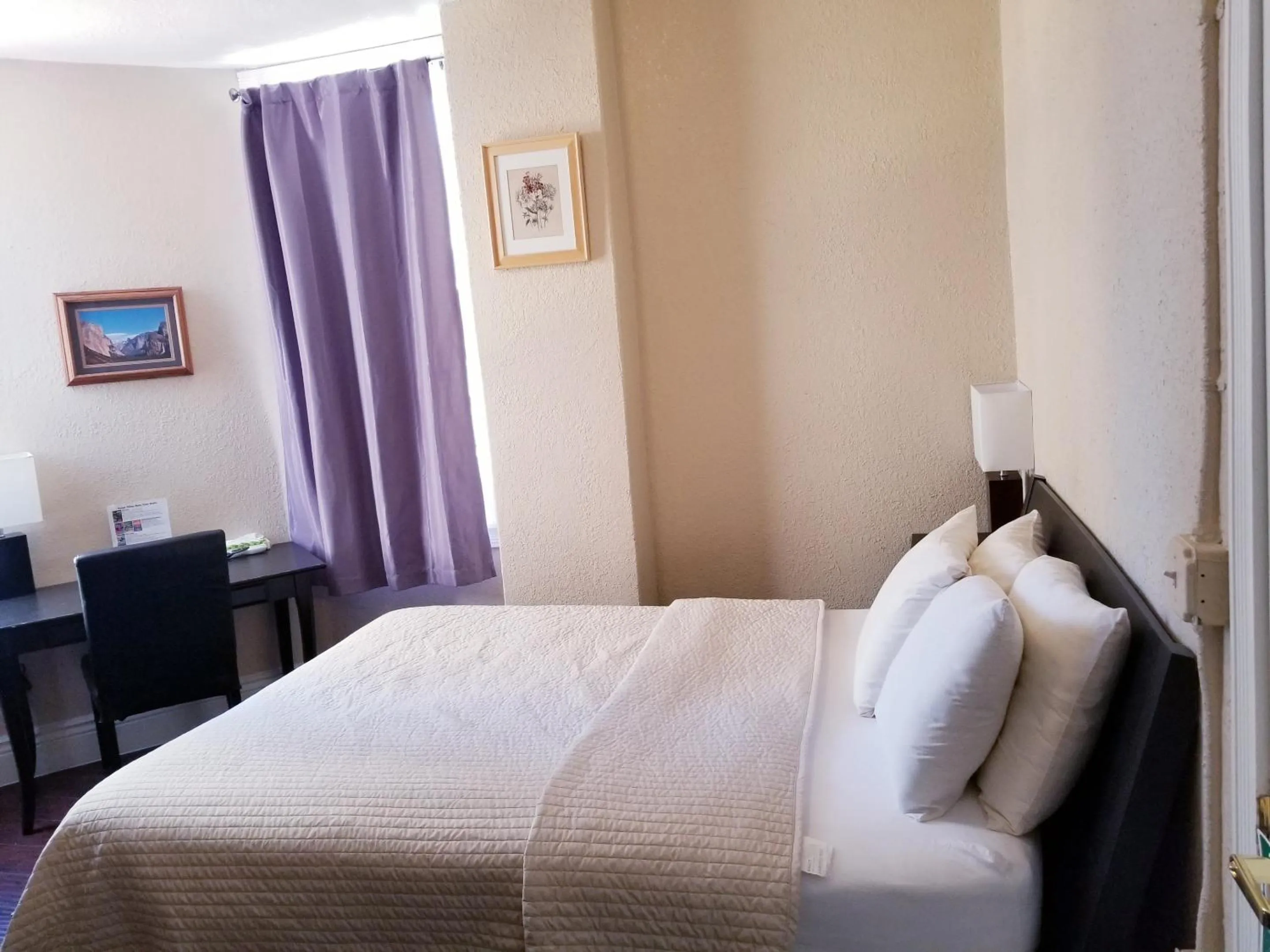 Photo of the whole room, Bed in Orange Village Hostel