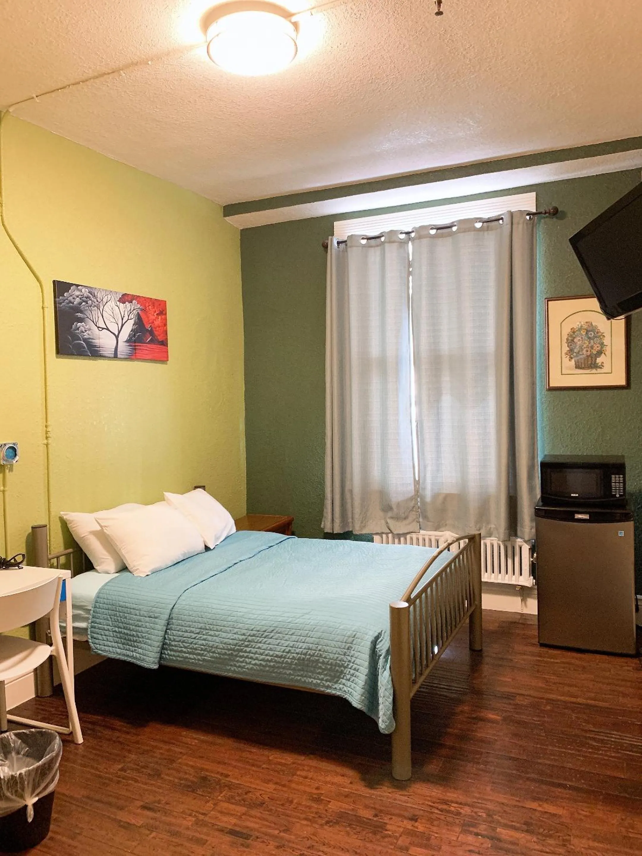 Bedroom, Bed in Orange Village Hostel