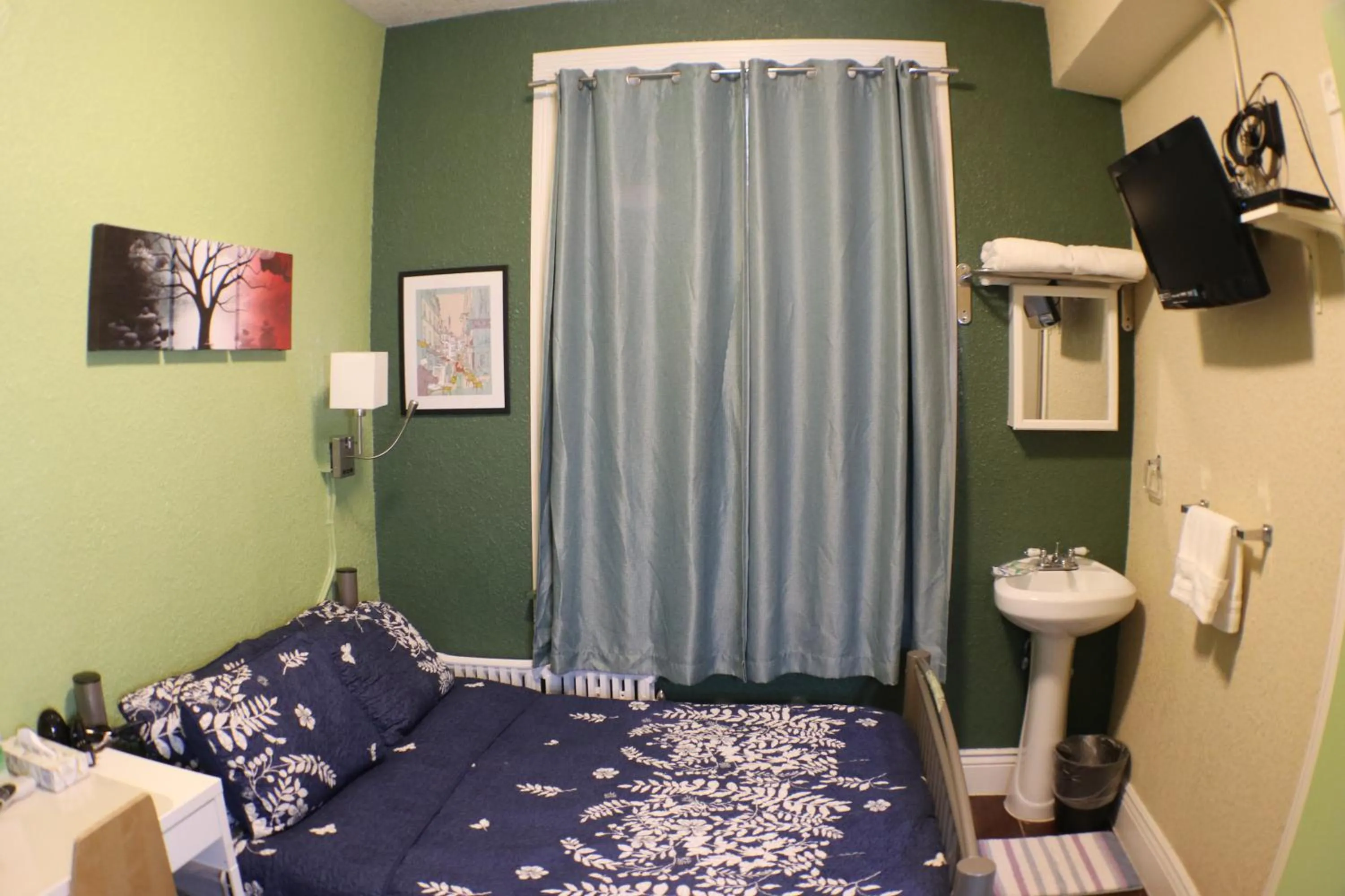 Bed in Orange Village Hostel