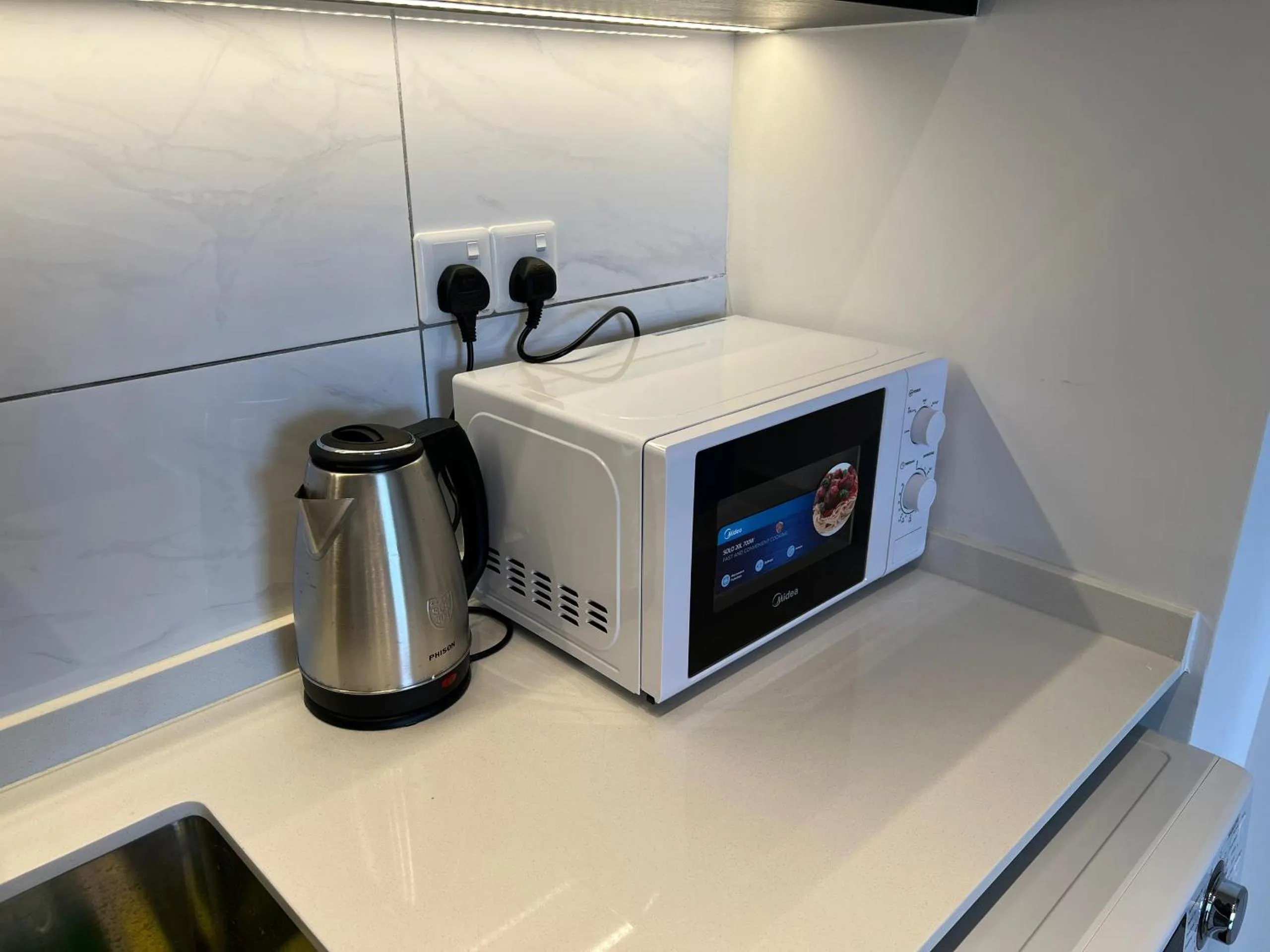 Kitchen or kitchenette in Axon Residence Bukit Bintang Kuala Lumpur By Apex