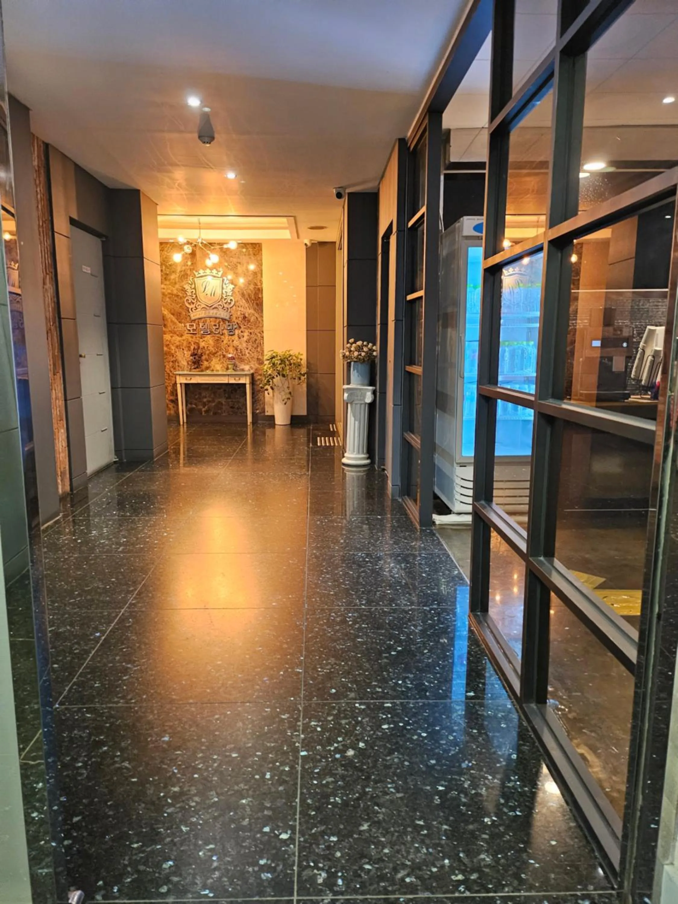 Lobby or reception in Motel Lamant