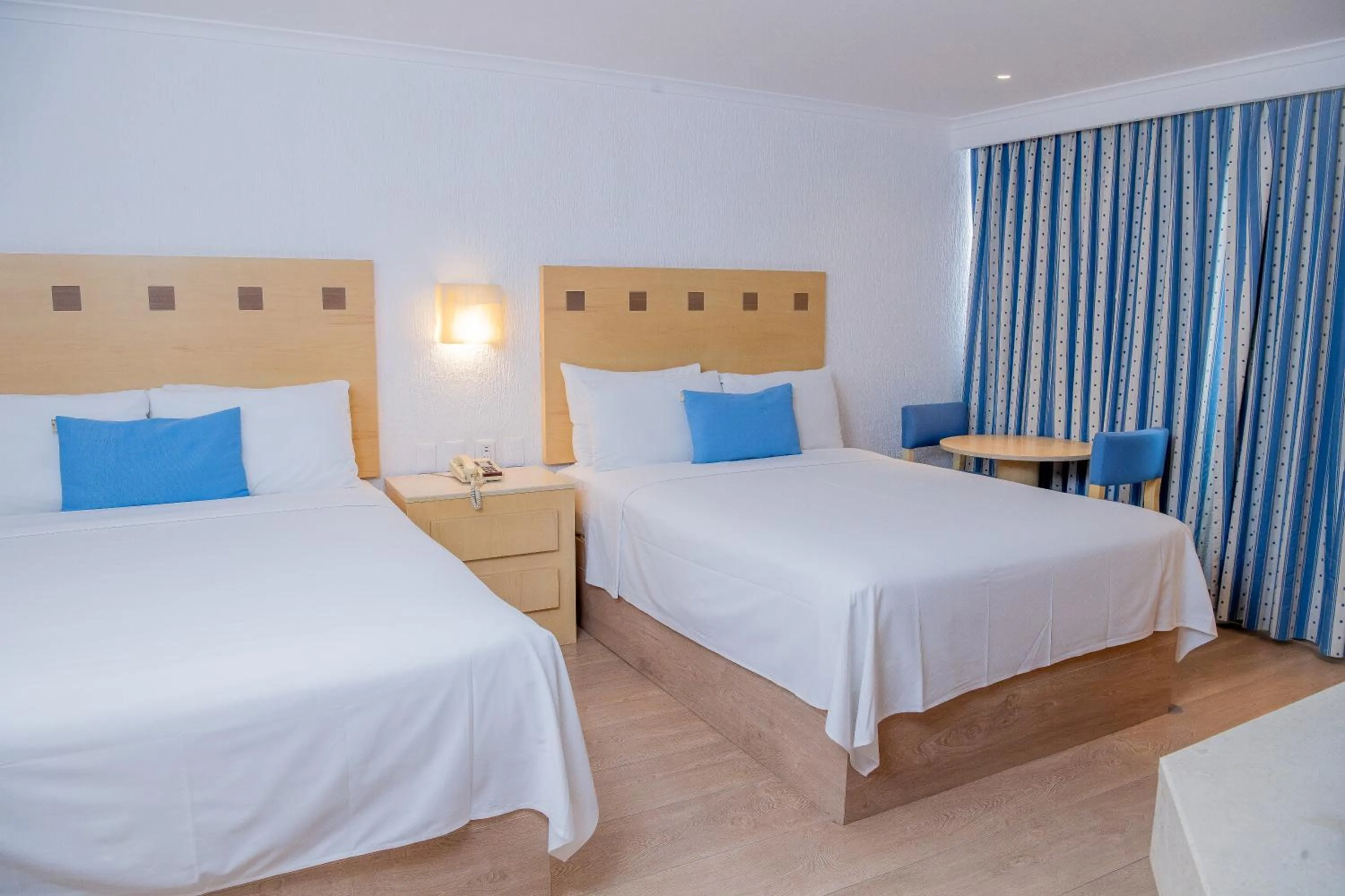 Property building, Bed in Hotel Stella Maris