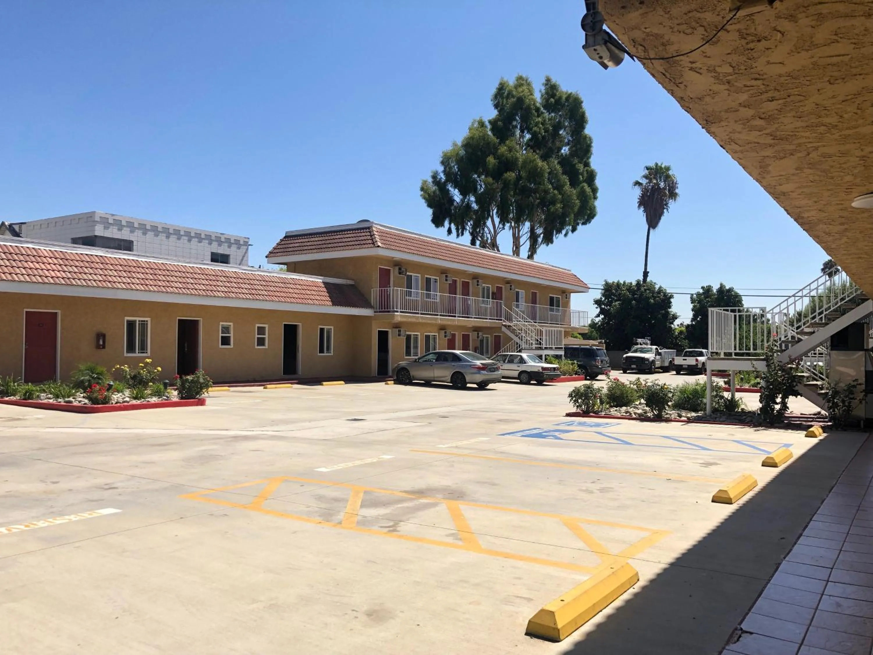 Property building in Glendora Motel
