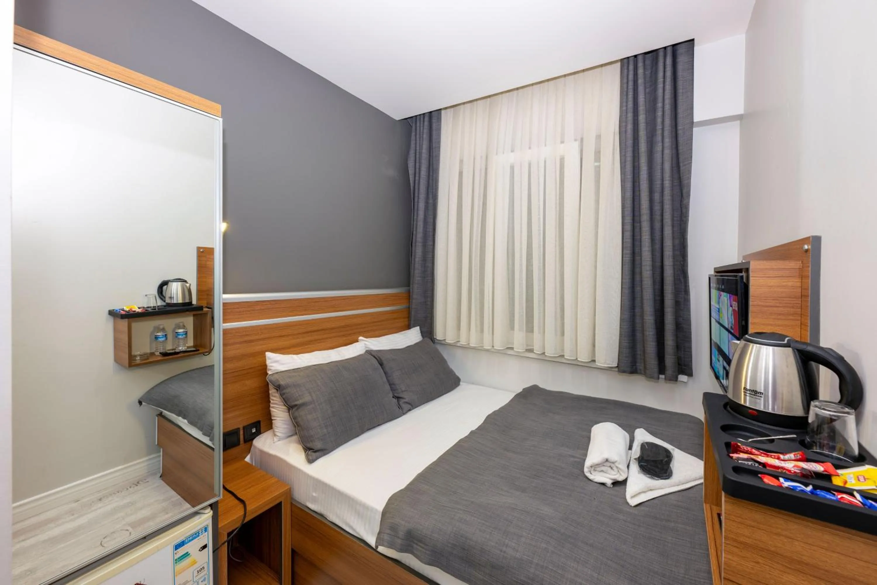 TV and multimedia, Bed in mayza otel