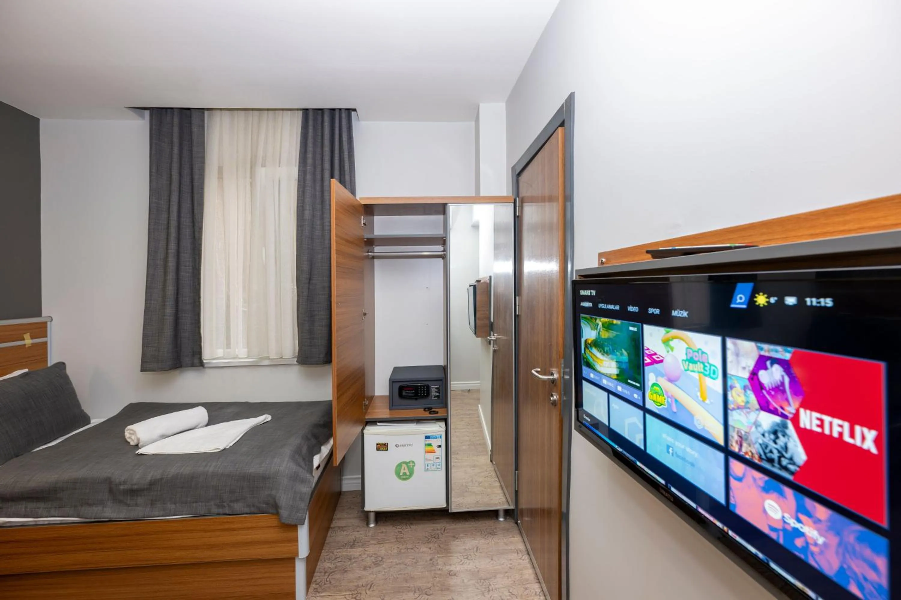 TV and multimedia, Bed in mayza otel