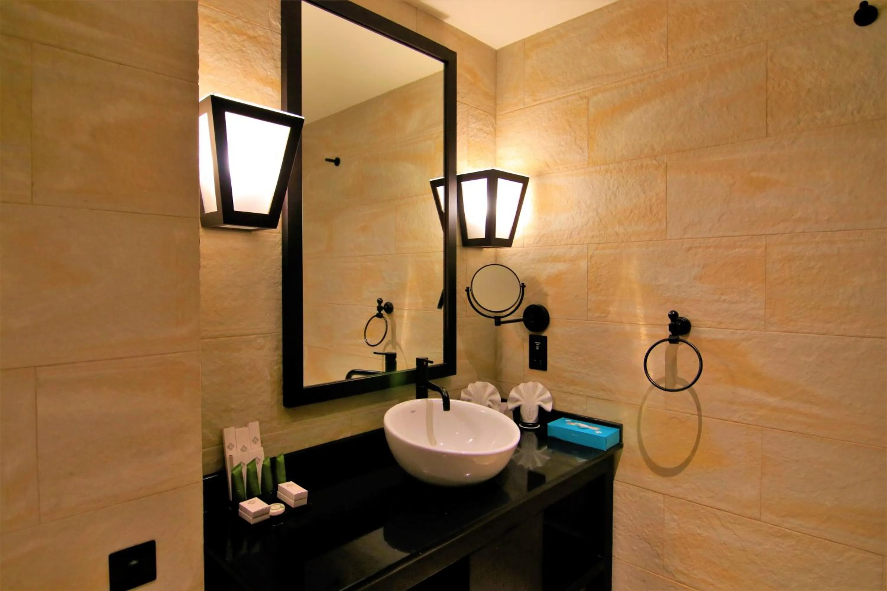 Toilet in Atana Musandam Resort