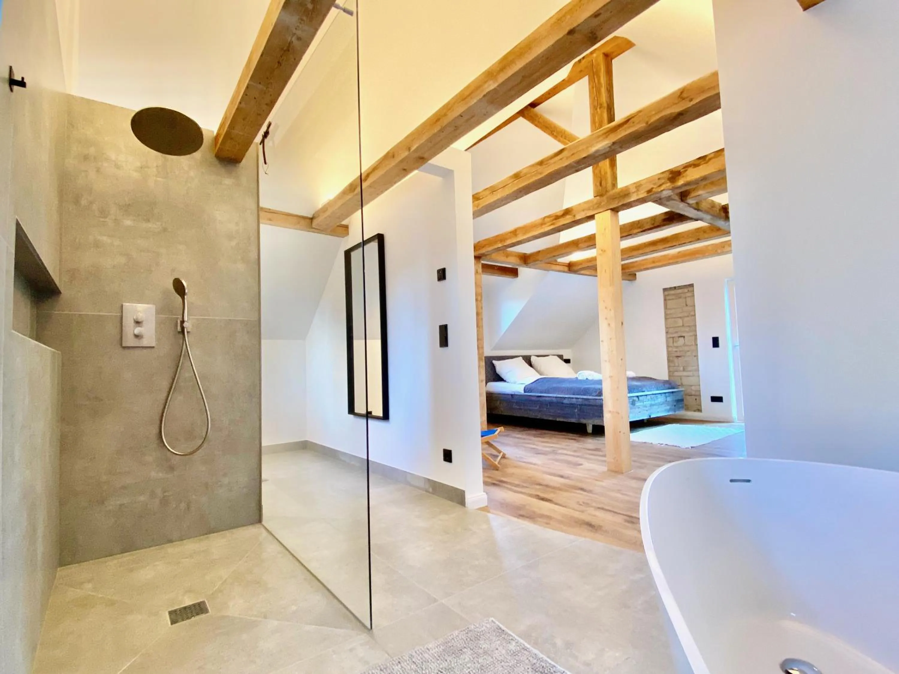 Snug Stays 4 - Design Villa mit Garten zentral, ruhig, 400m zum Ammersee