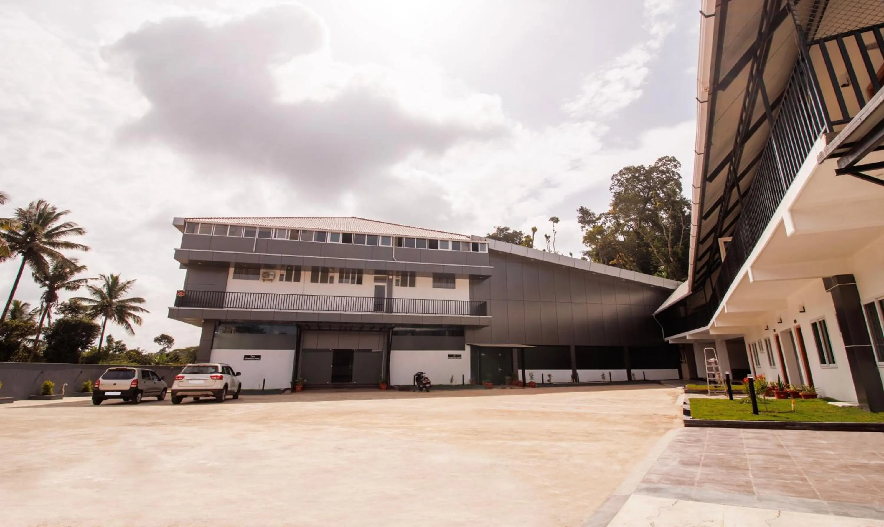 Parking in Treebo The Rove, Coorg